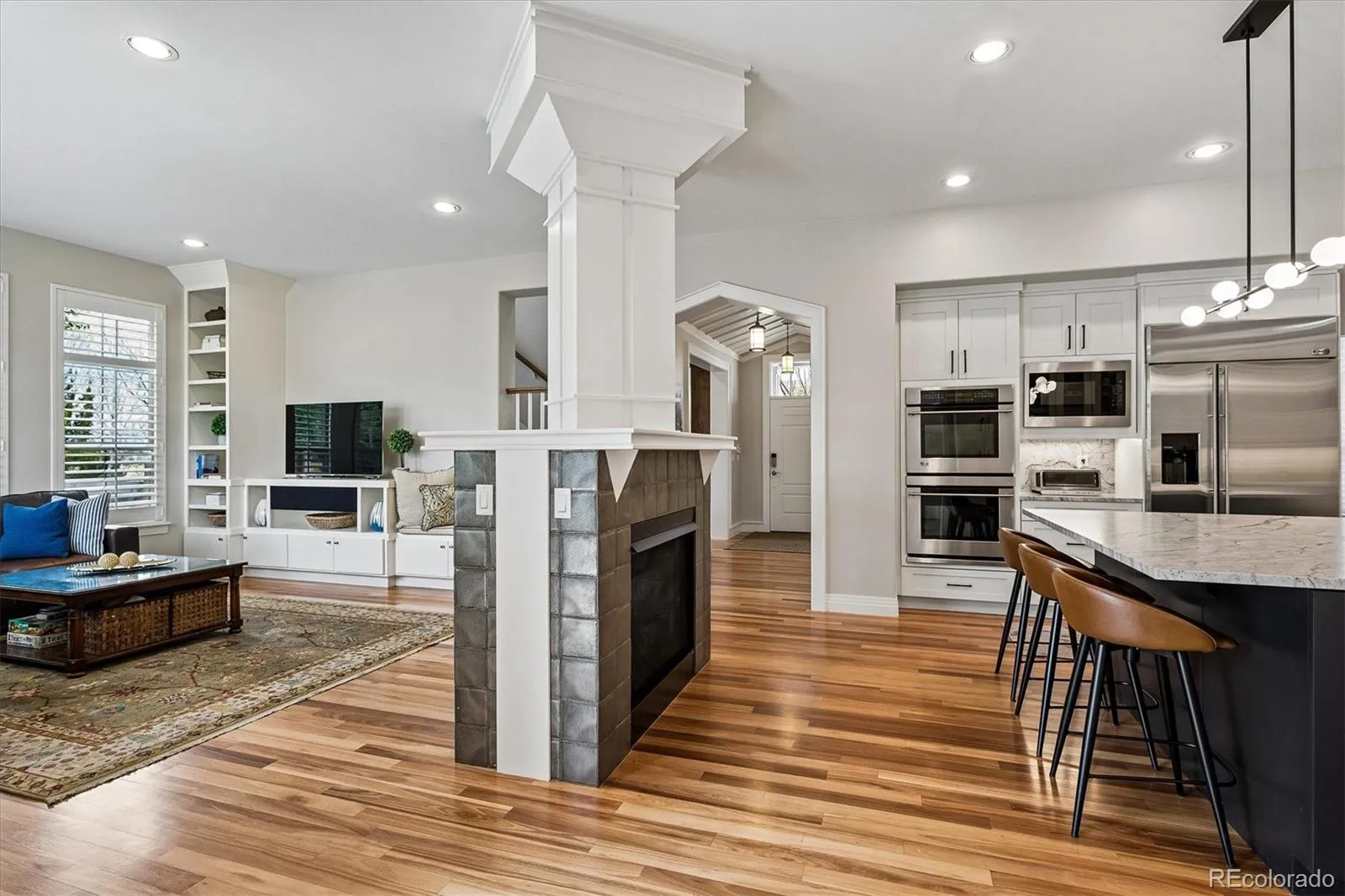 04162026200304 1600 22