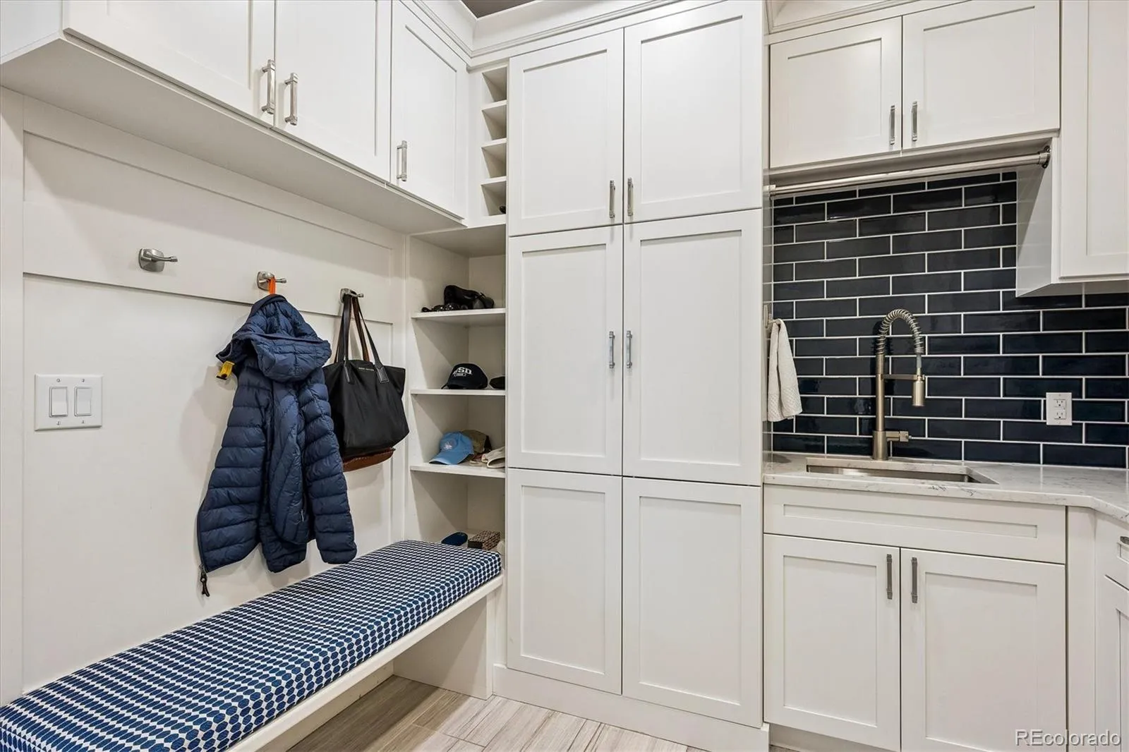 04162026200304 1600 25