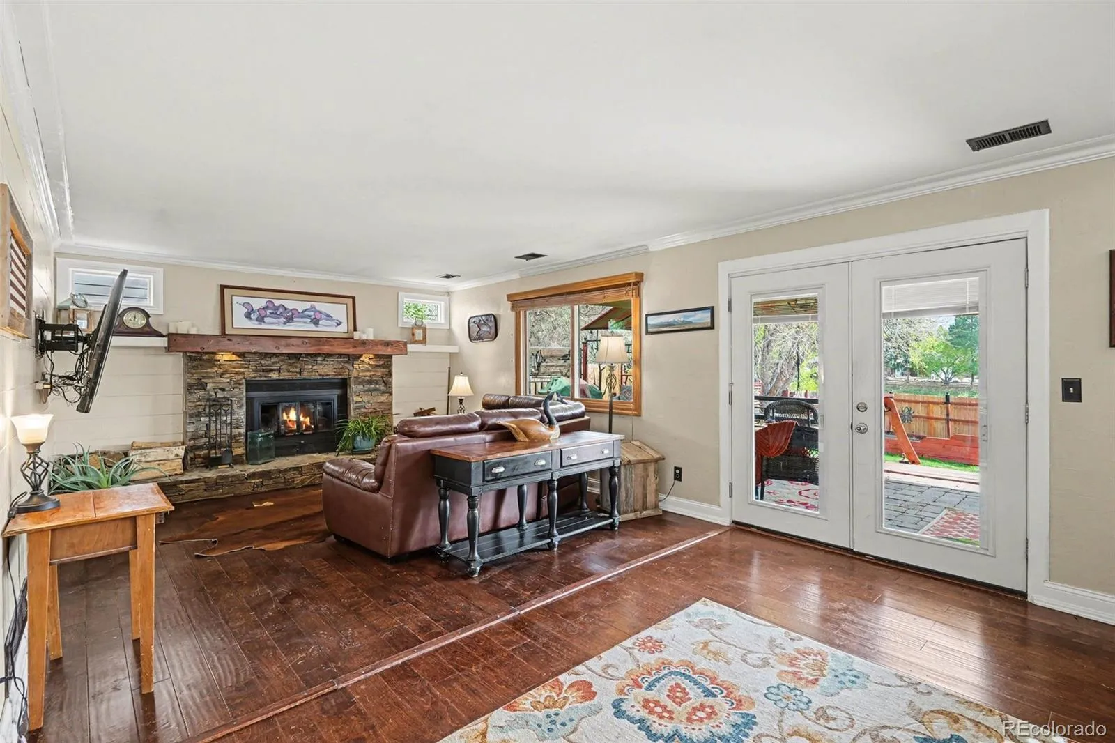 04172026221026 1600 10