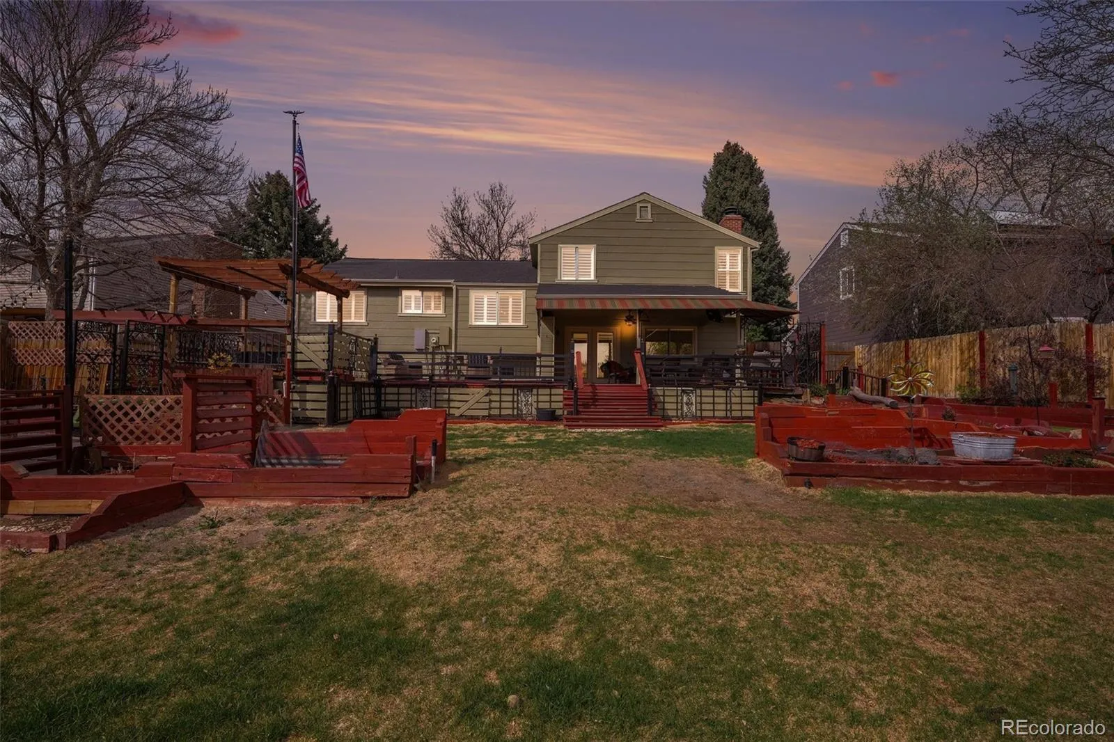 04172026221026 1600 26