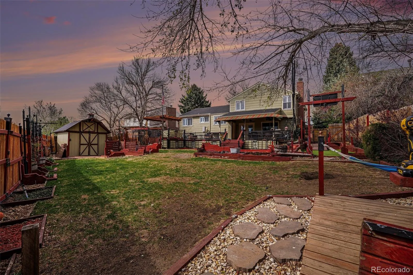 04172026221026 1600 28