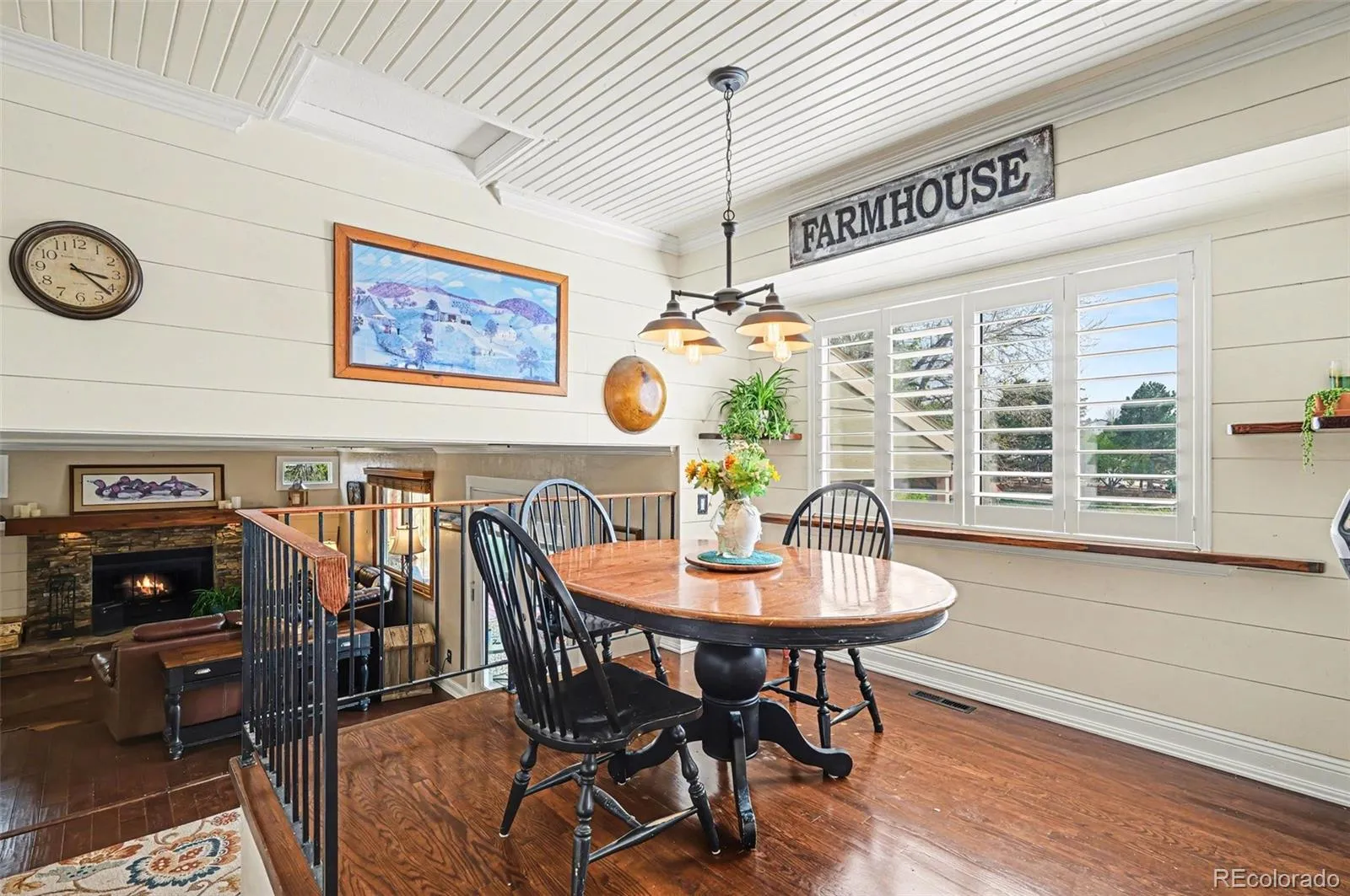 04172026221026 1600 8