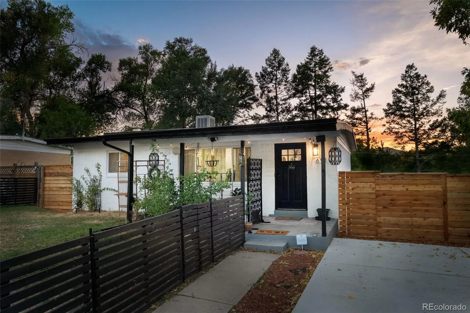 04162026221101 1600 2