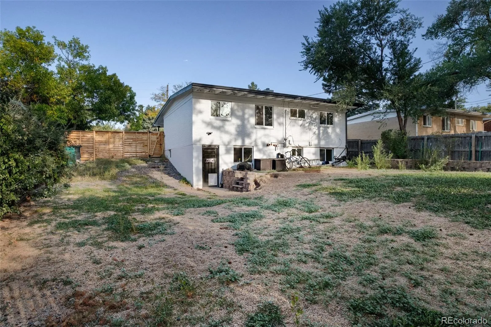 04162026221101 1600 32