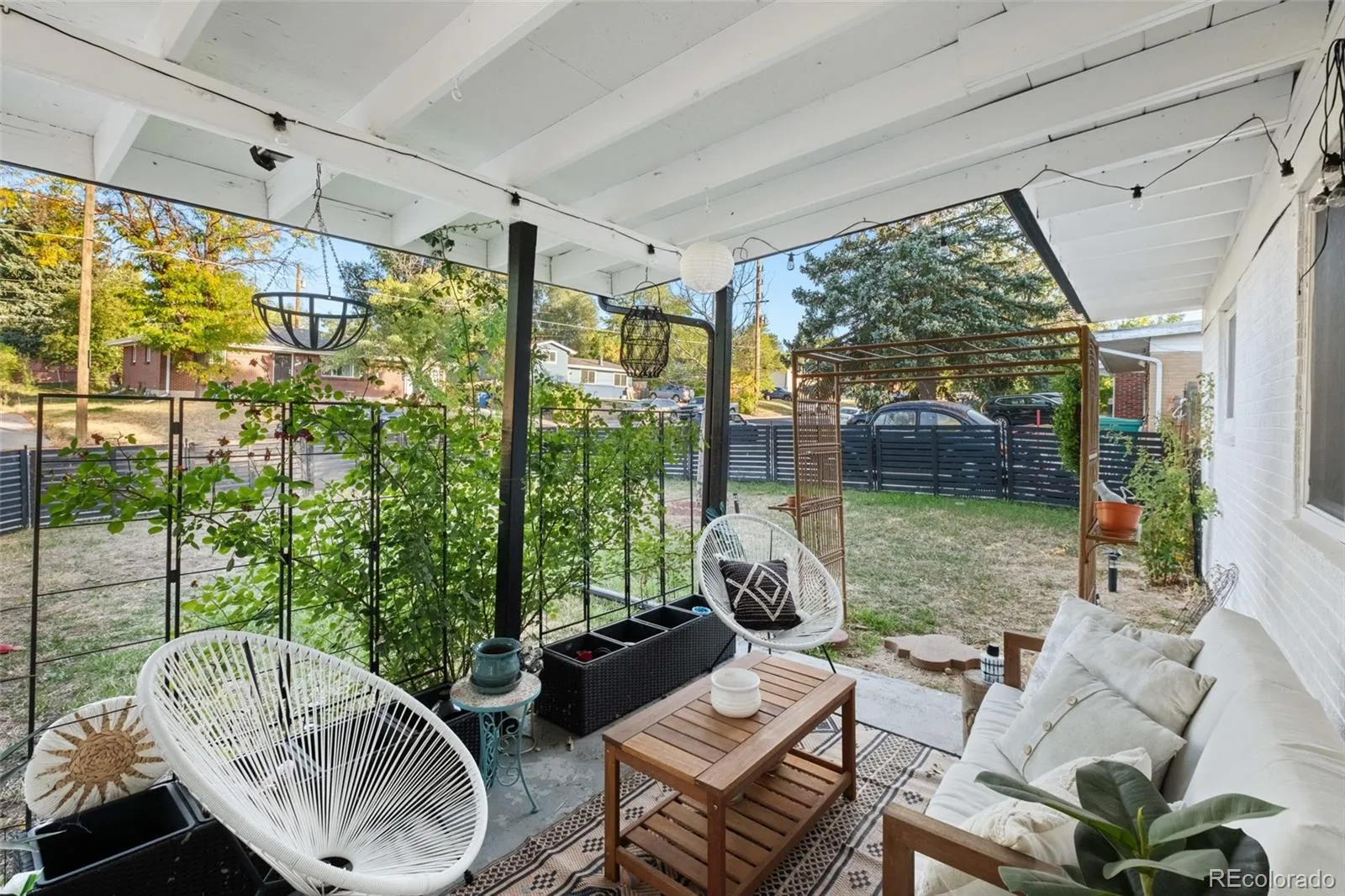 04162026221101 1600 5