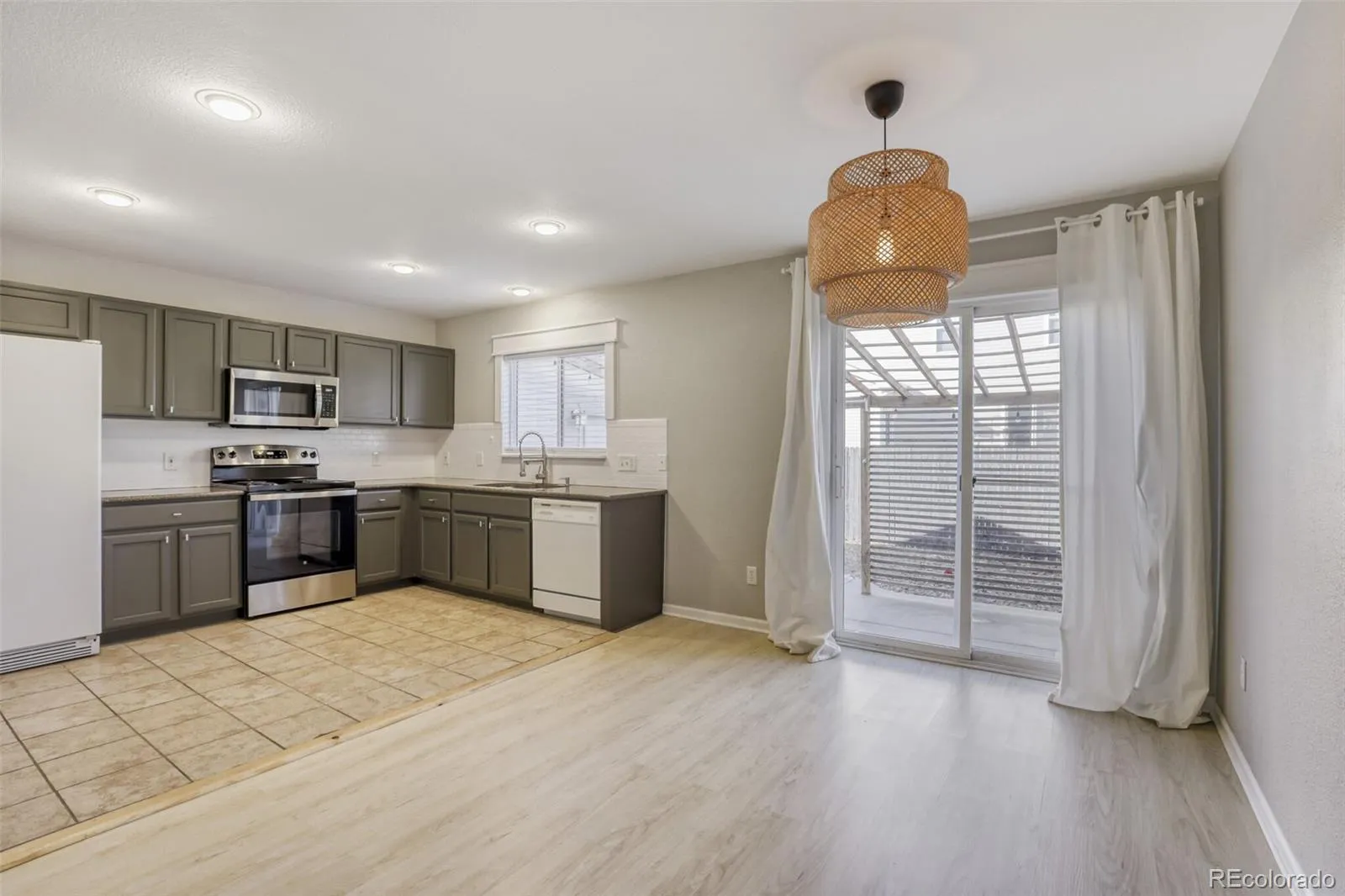 04072026225918 1600 8