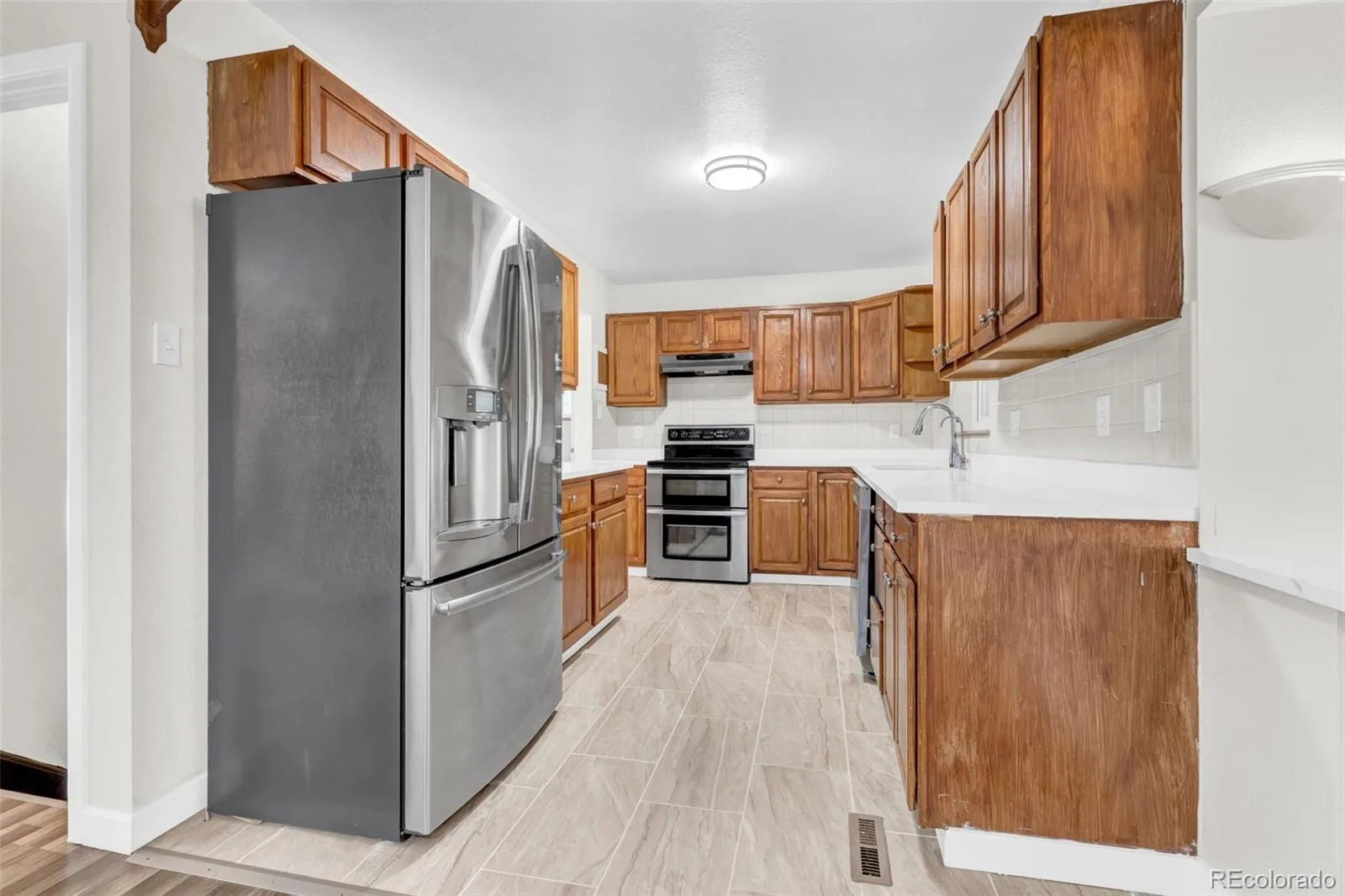 8601 Concord Lane Westminster CO 80031 MLS #REC1747601 06122026200614 1600 13