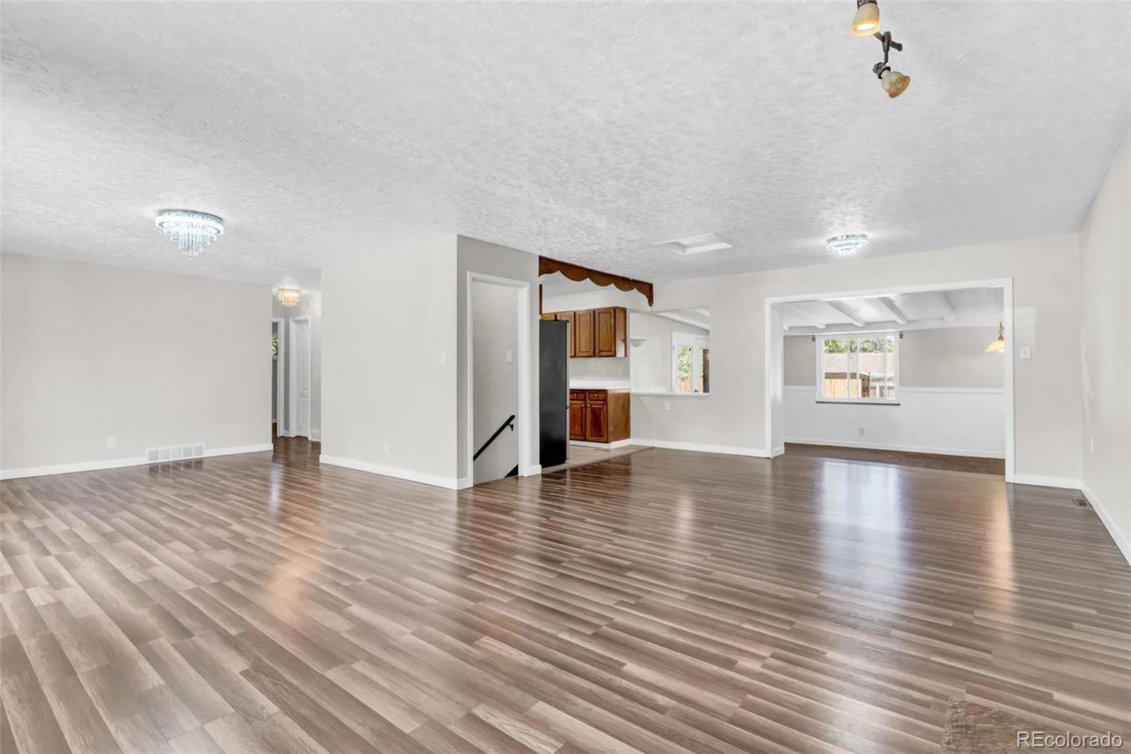 8601 Concord Lane Westminster CO 80031 MLS #REC1747601 06122026200614 1600 7