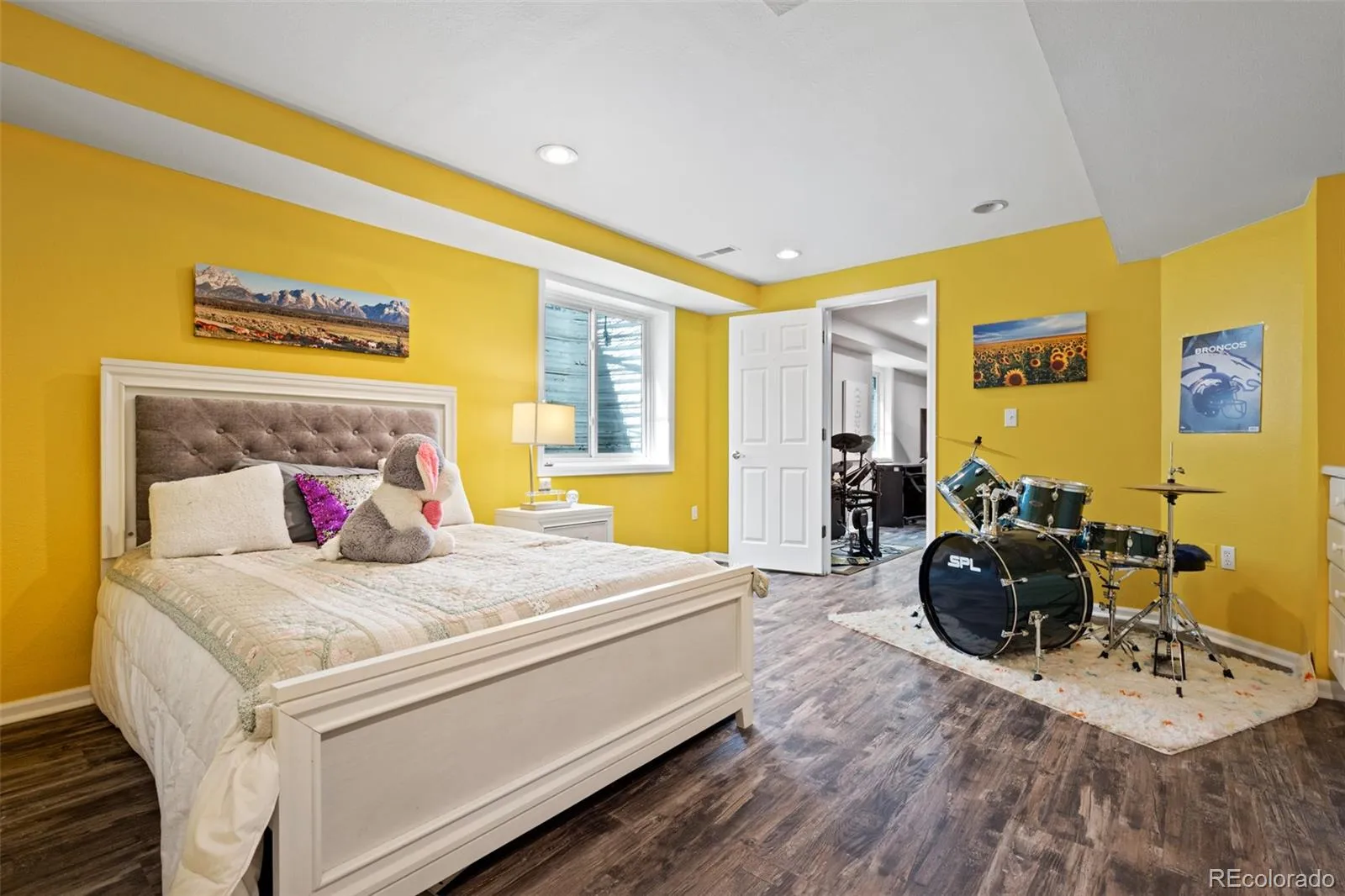 04172026170319 1600 33