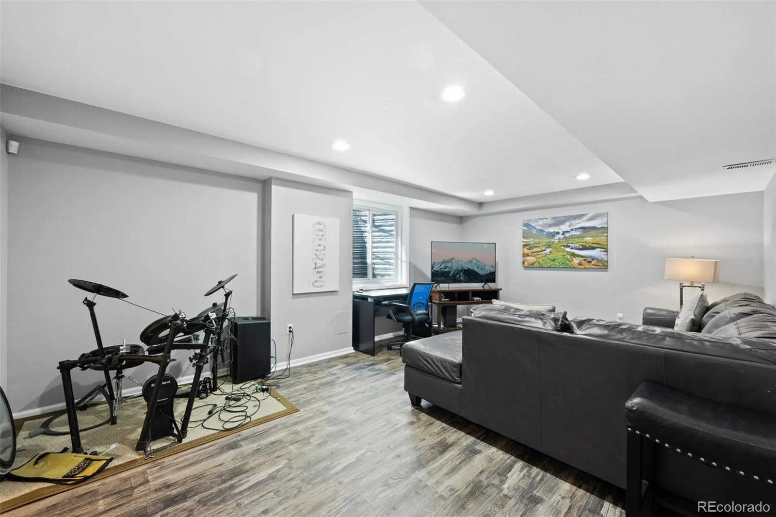 04172026170319 1600 37