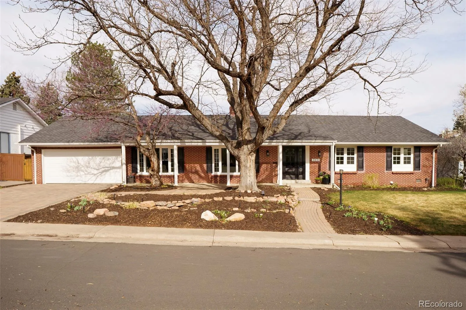 3931 S Hillcrest Drive Denver CO 80237 MLS #REC1748047 05012026164624 1600 1