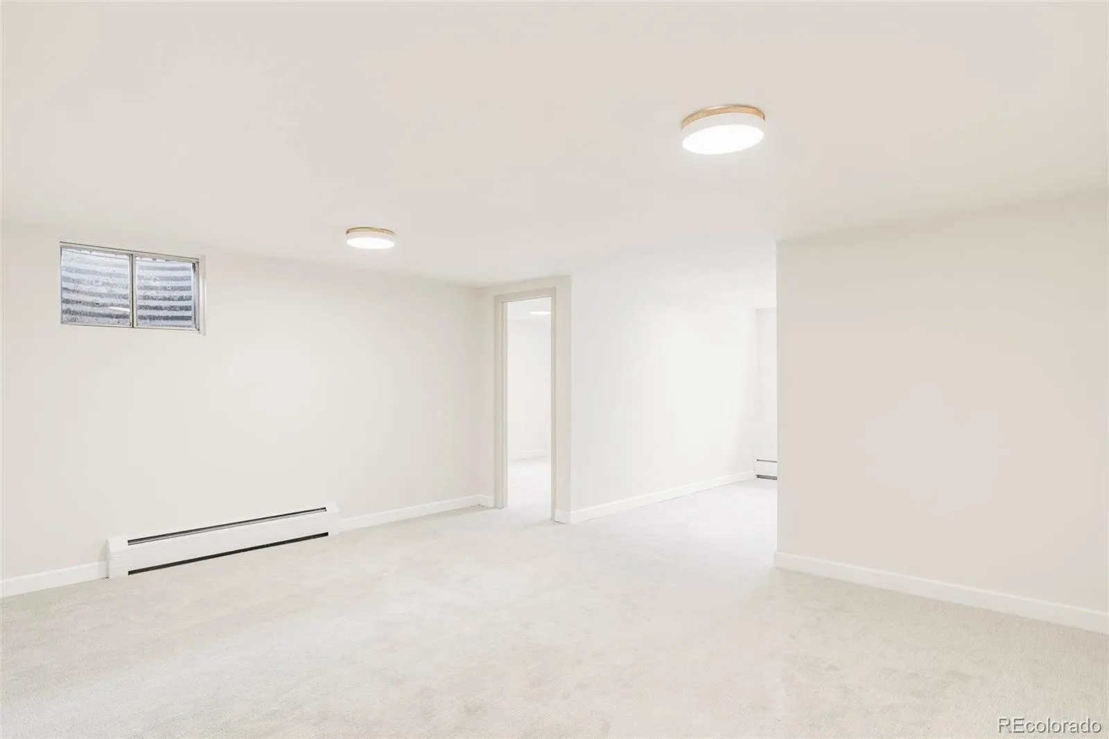 3931 S Hillcrest Drive Denver CO 80237 MLS #REC1748047 05012026164624 1600 21