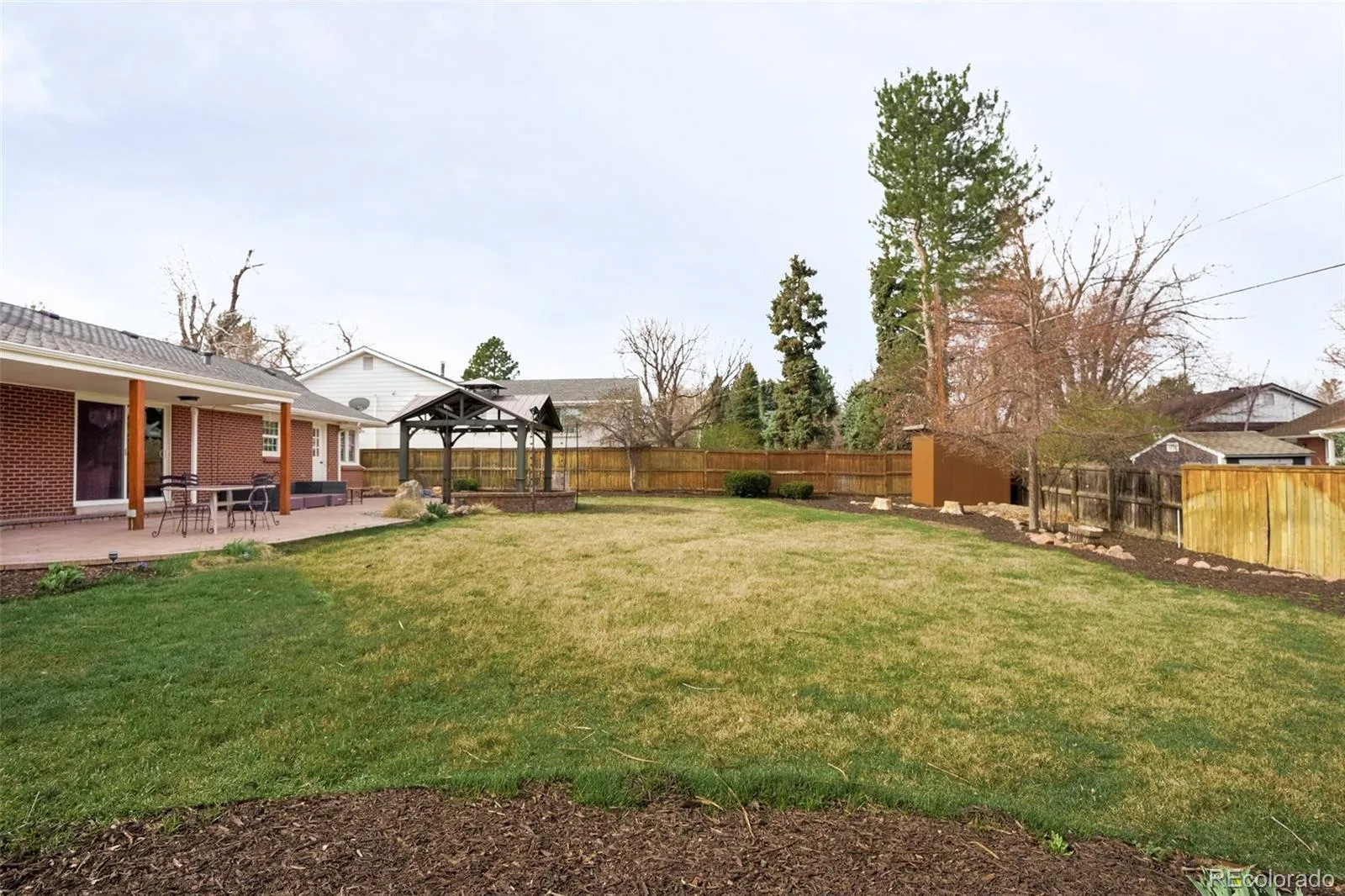 3931 S Hillcrest Drive Denver CO 80237 MLS #REC1748047 05012026164624 1600 26