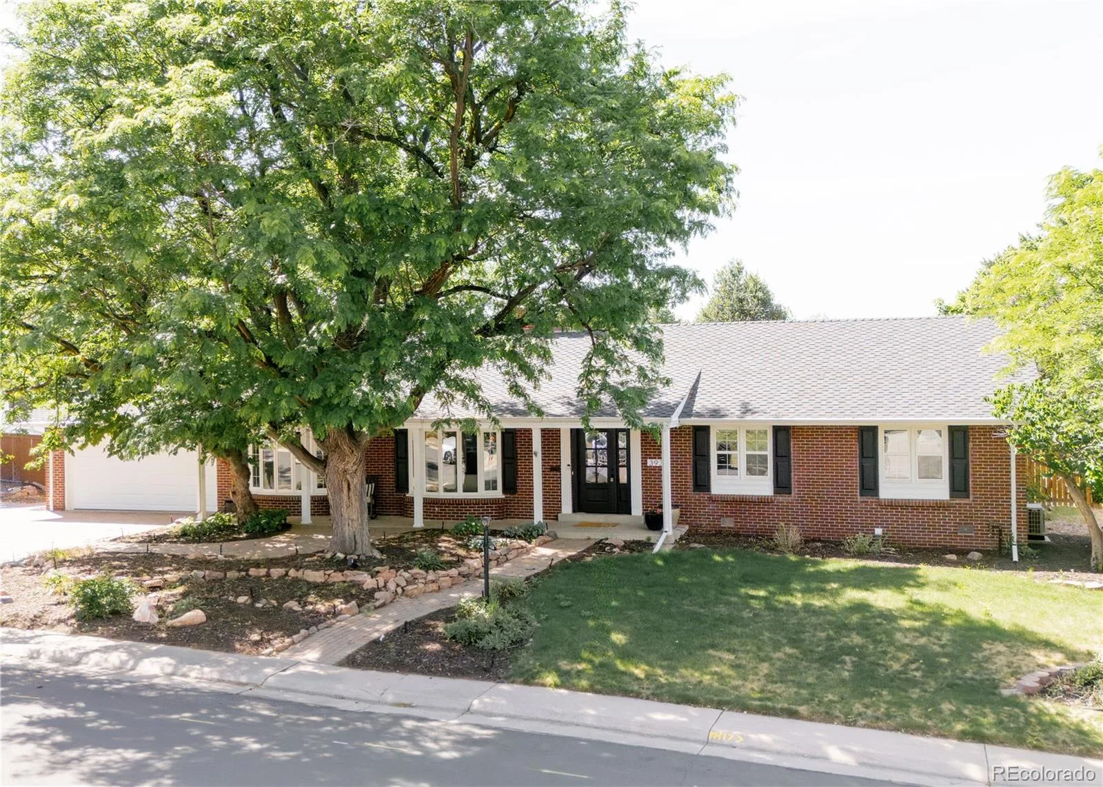 3931 S Hillcrest Drive Denver CO 80237 MLS #REC1748047 06212026214721 1600 2