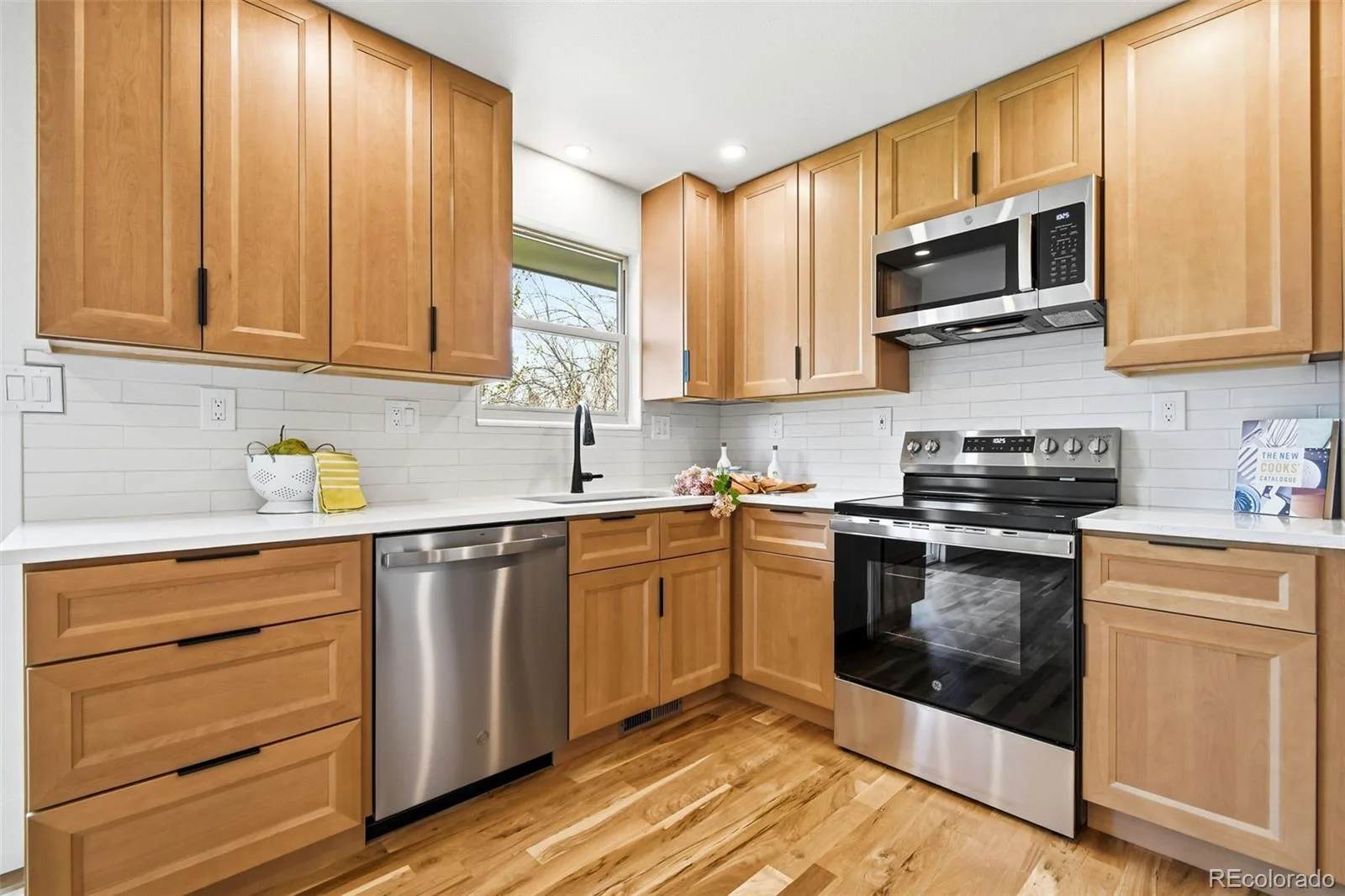8855 E Easter Avenue Centennial CO 80112 MLS #REC1748425 06092026073000 1600 10
