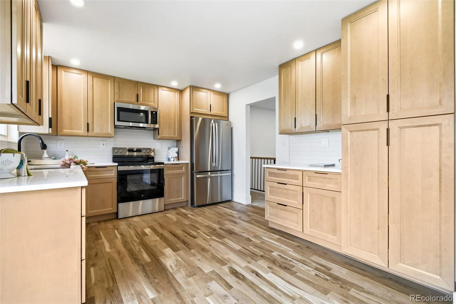 8855 E Easter Avenue Centennial CO 80112 MLS #REC1748425 06092026073000 1600 12