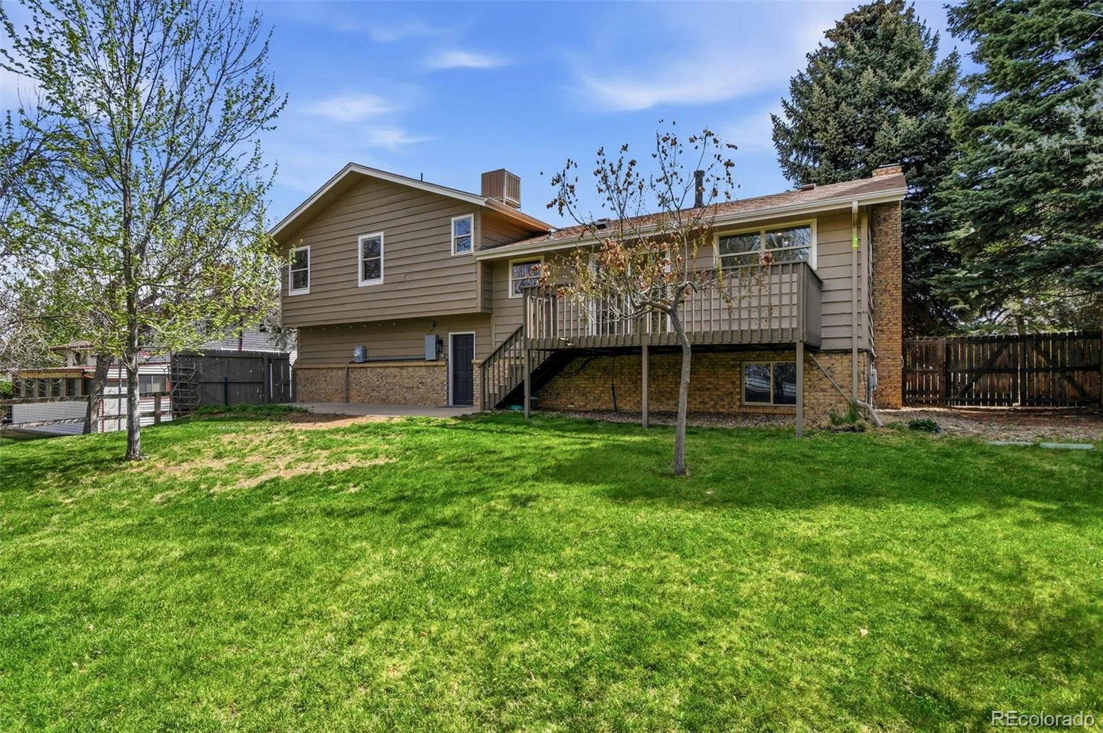 8855 E Easter Avenue Centennial CO 80112 MLS #REC1748425 06092026073000 1600 39