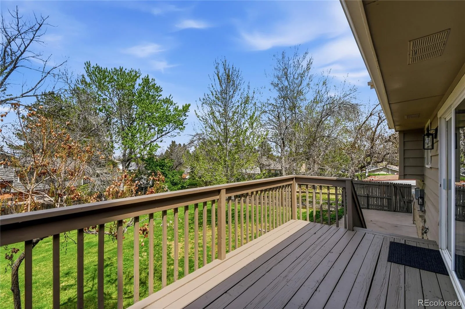 8855 E Easter Avenue Centennial CO 80112 MLS #REC1748425 06092026073000 1600 44
