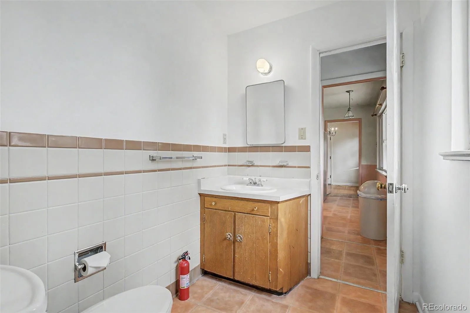 5326 E Atlantic Place Denver CO 80222 MLS #REC1749295 06092026072943 1600 10
