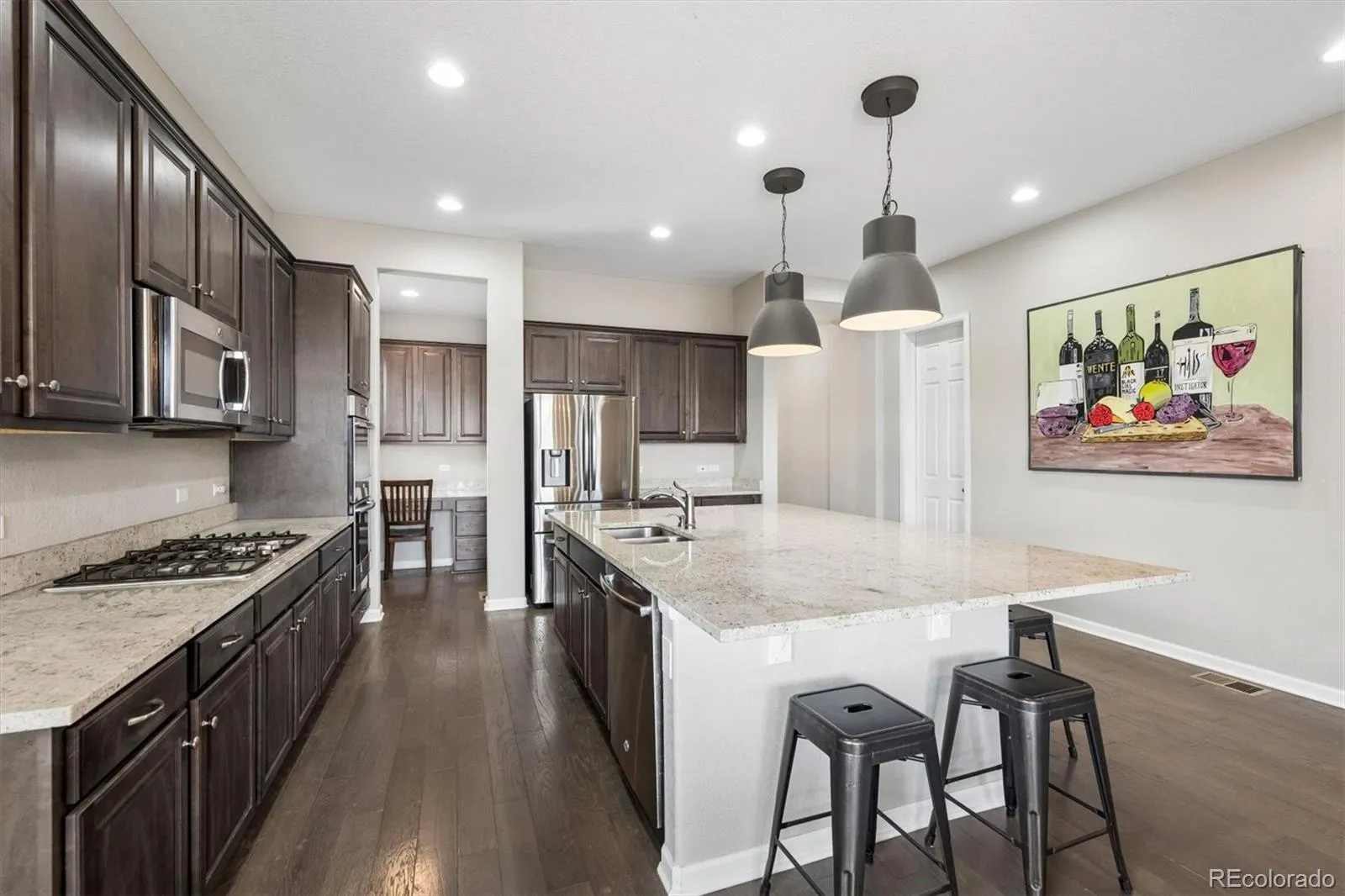 21157 E Layton Lane Aurora CO 80015 MLS #REC1750440 04152026032126 1600 11