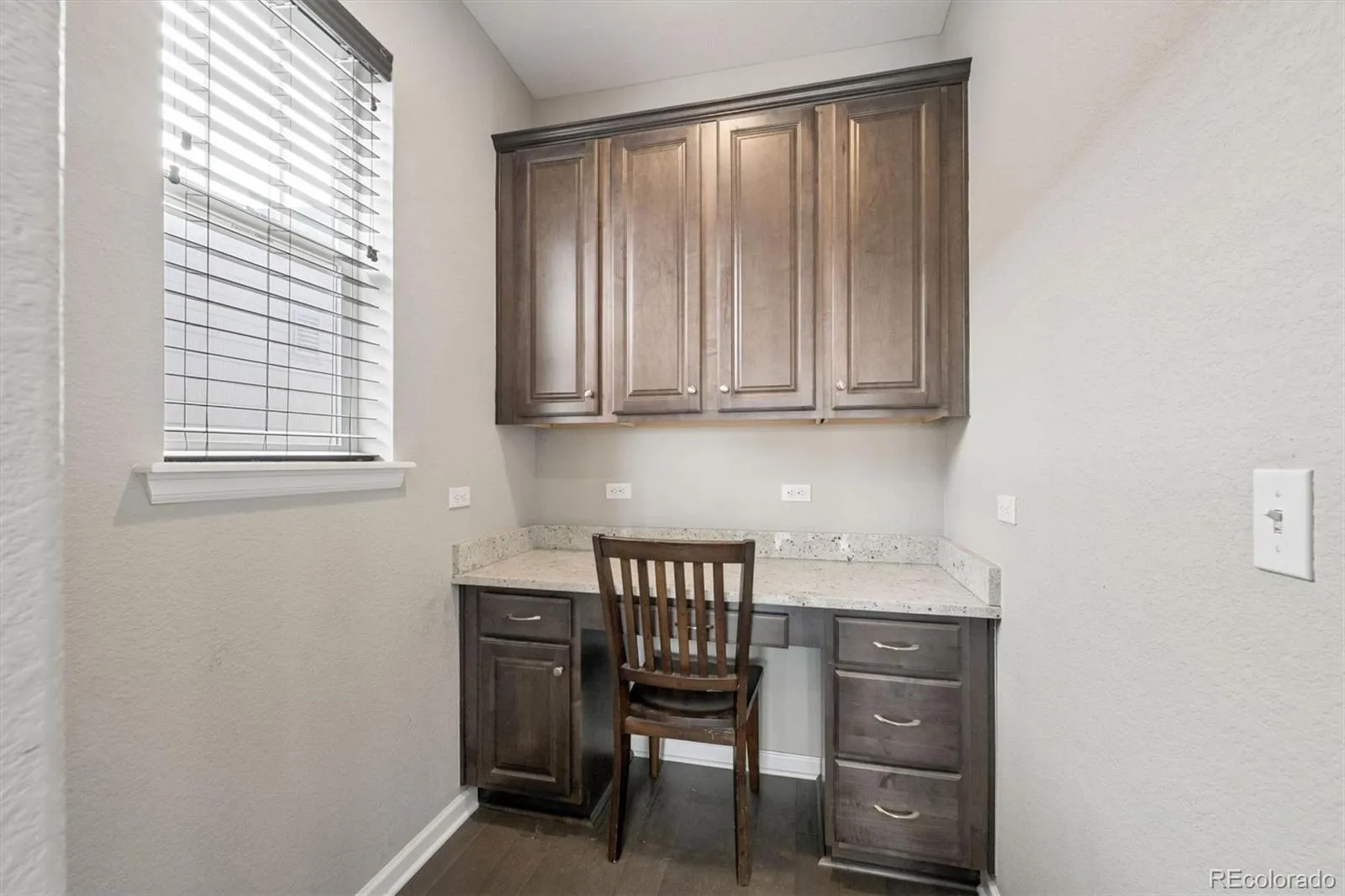 21157 E Layton Lane Aurora CO 80015 MLS #REC1750440 04152026032126 1600 13