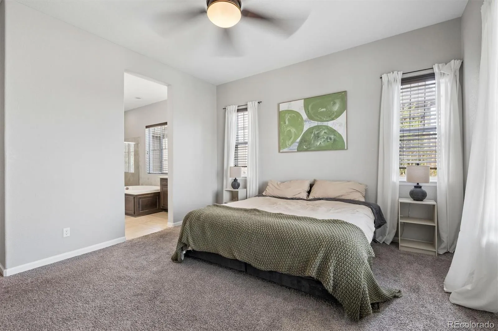 21157 E Layton Lane Aurora CO 80015 MLS #REC1750440 04152026032126 1600 16