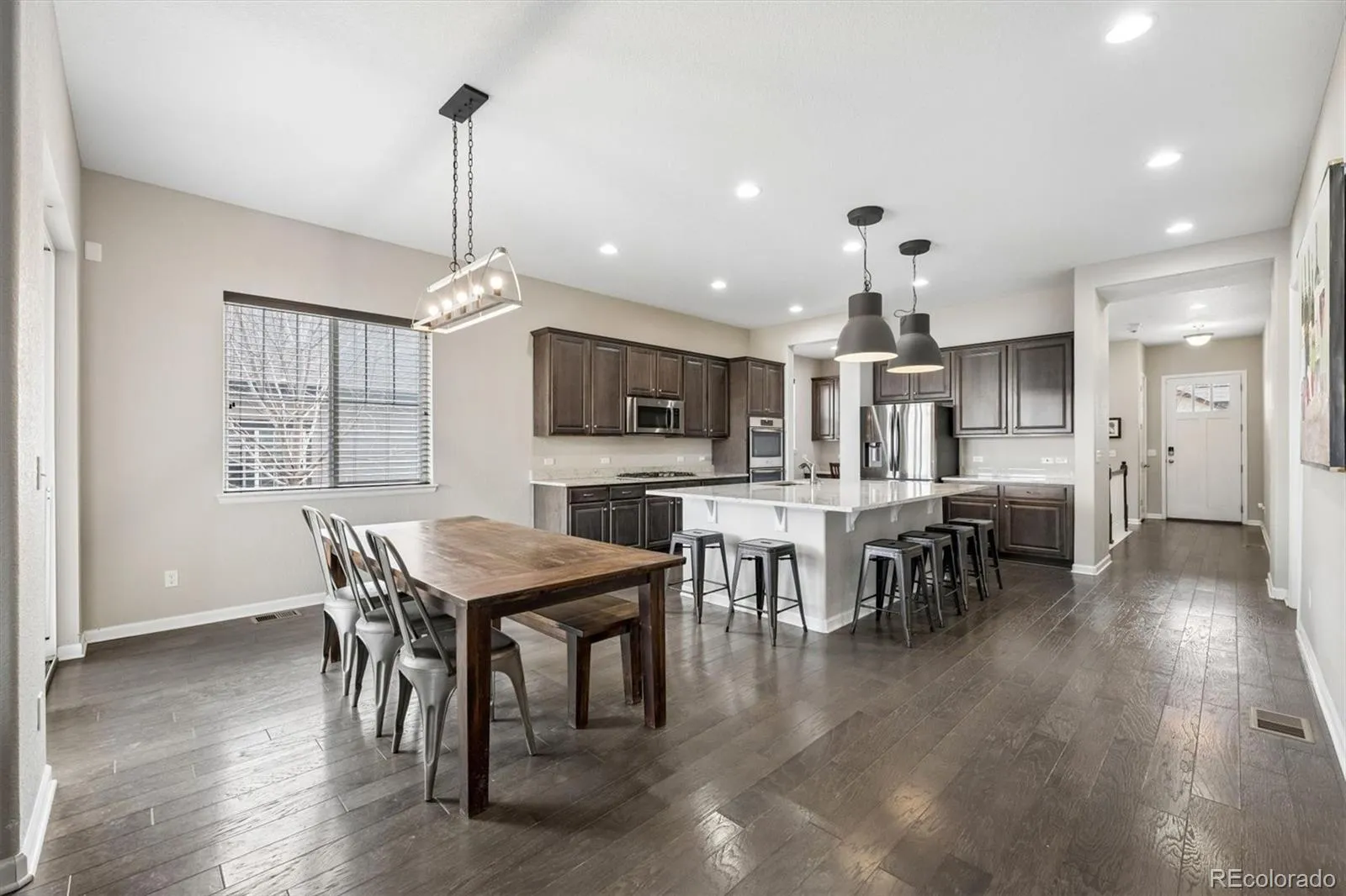 21157 E Layton Lane Aurora CO 80015 MLS #REC1750440 04152026032126 1600 6