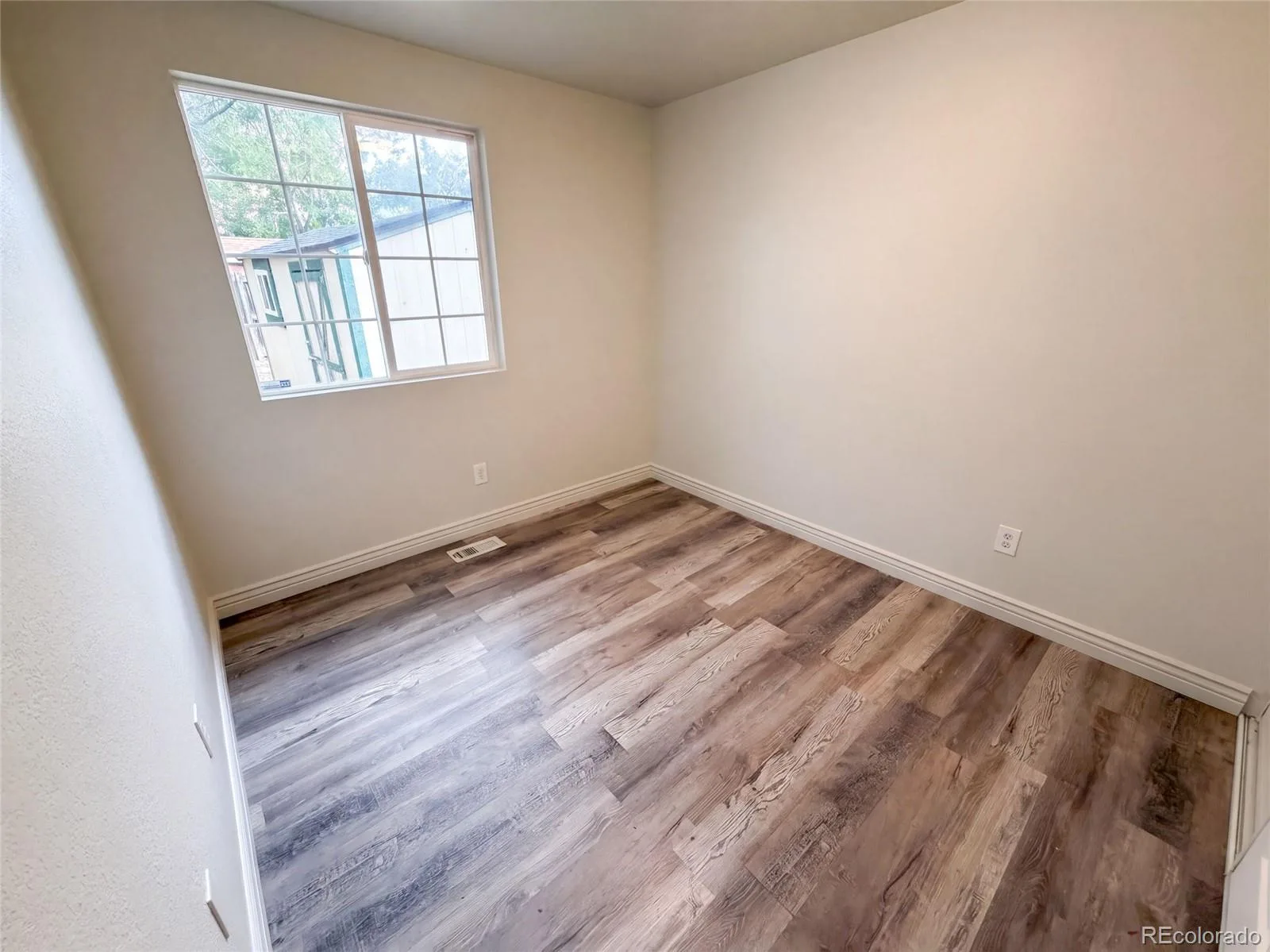 4426 Durham Court Denver CO 80239 | MLS #REC1751036 08252026170501 1600 12