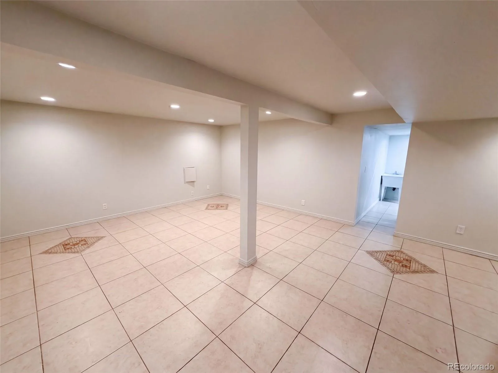 4426 Durham Court Denver CO 80239 | MLS #REC1751036 08252026170501 1600 18