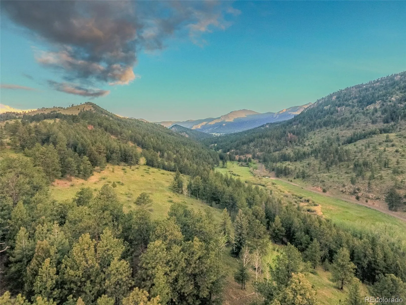 Upper Bear Creek Road Evergreen CO 80439 | MLS #REC1754229 05012026043632 1600 19