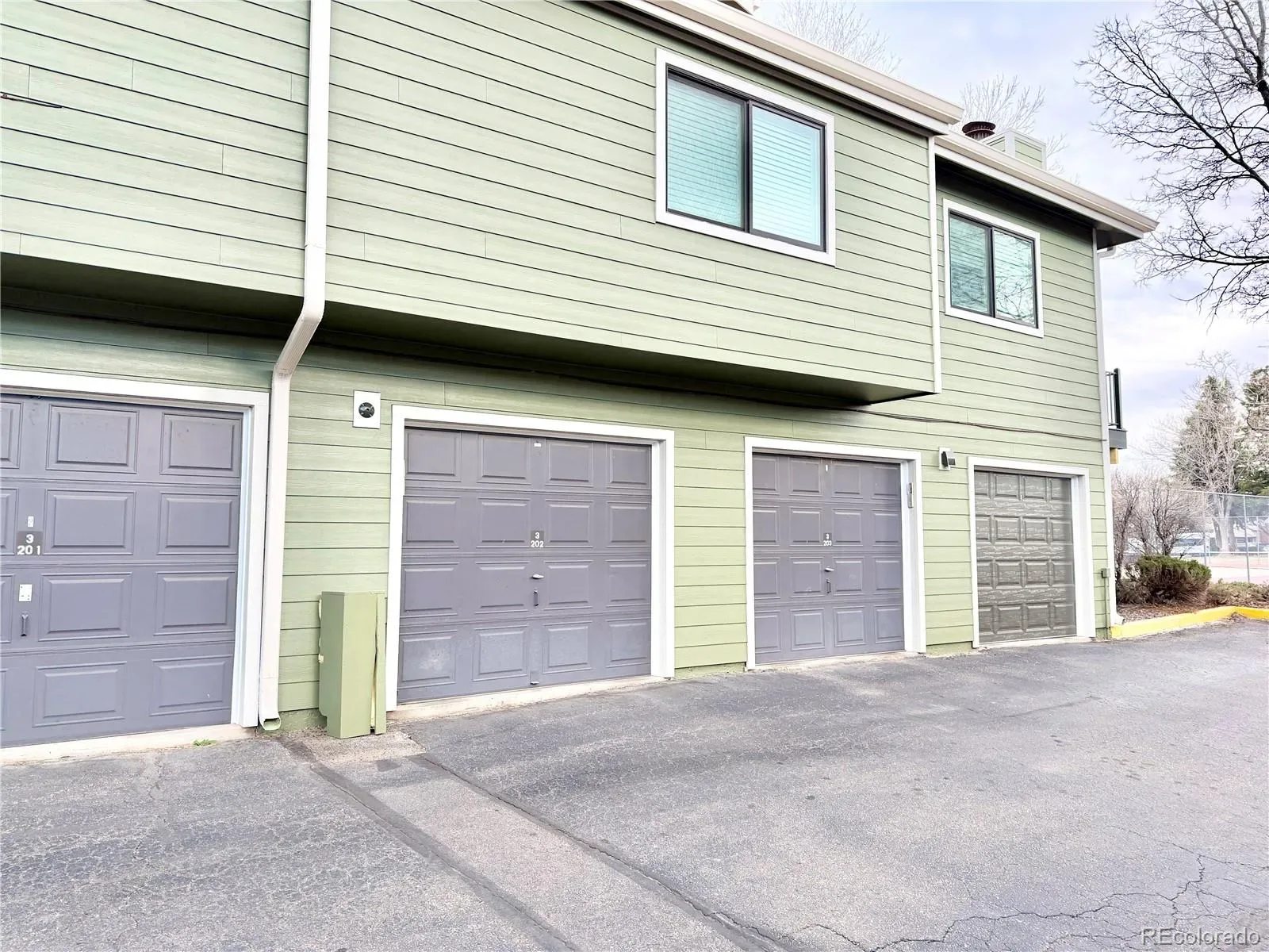 03122026233115 1600 21