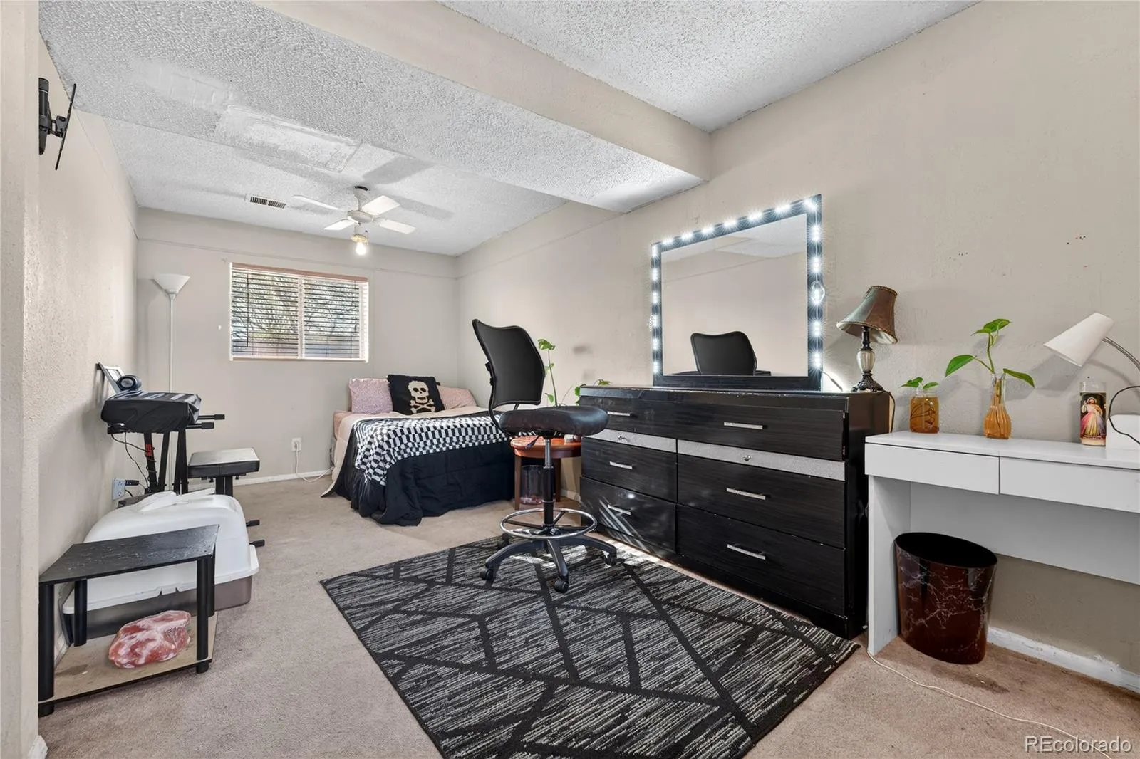 04102026215148 1600 15