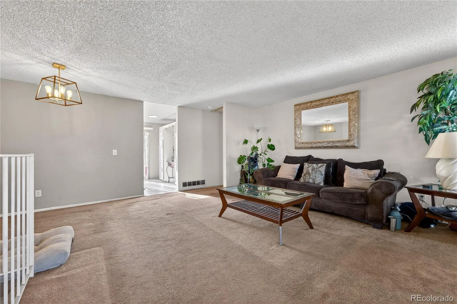 04102026215148 1600 4