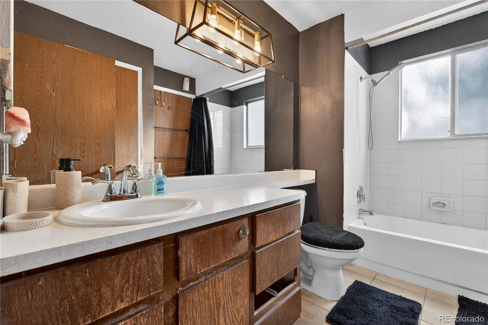 04102026215148 1600 9