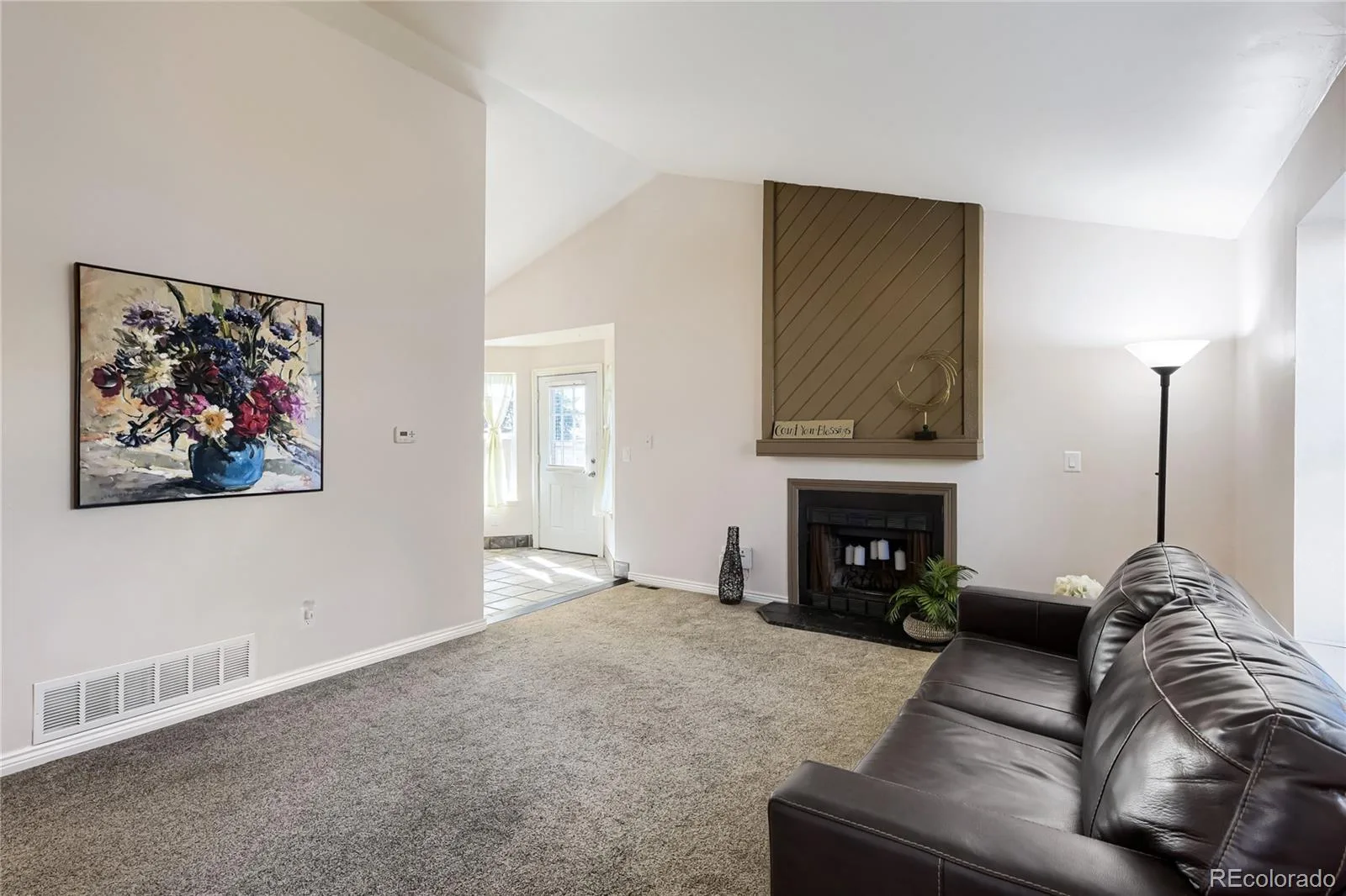 9876 W Friend Place Littleton CO 80128 | MLS #REC1757929 06122026214351 1600 3