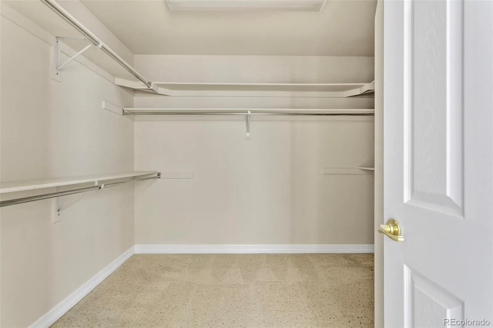22245 E Glasgow Place Aurora CO 80016 | MLS #REC1758138 07172026193530 1600 25