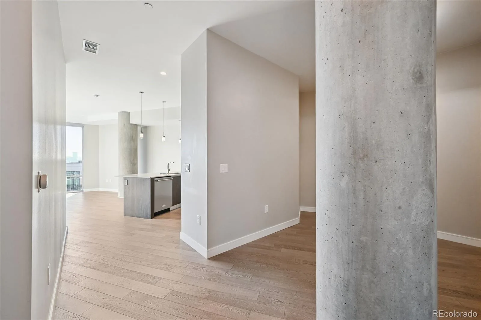 4200 W 17th Avenue #719 Denver CO 80204 | MLS #REC1758352 07272026174352 1600 23