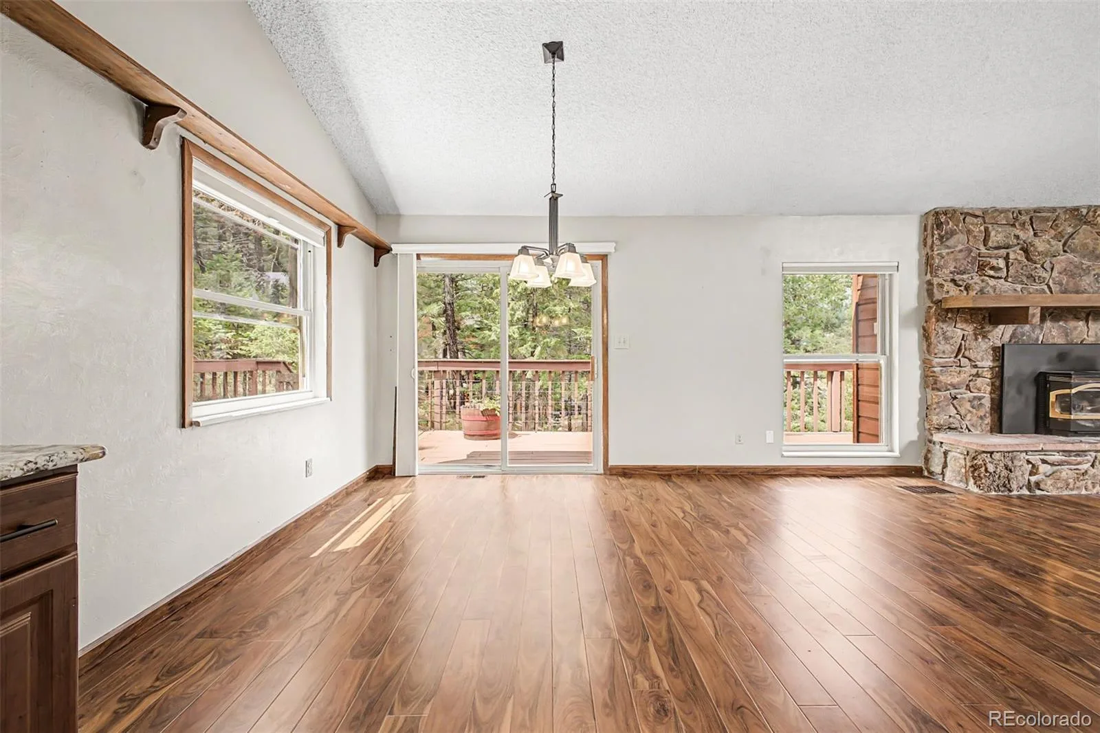 29526 Bronco Road Evergreen CO 80439 | MLS #REC1759549 07012026202453 1600 5