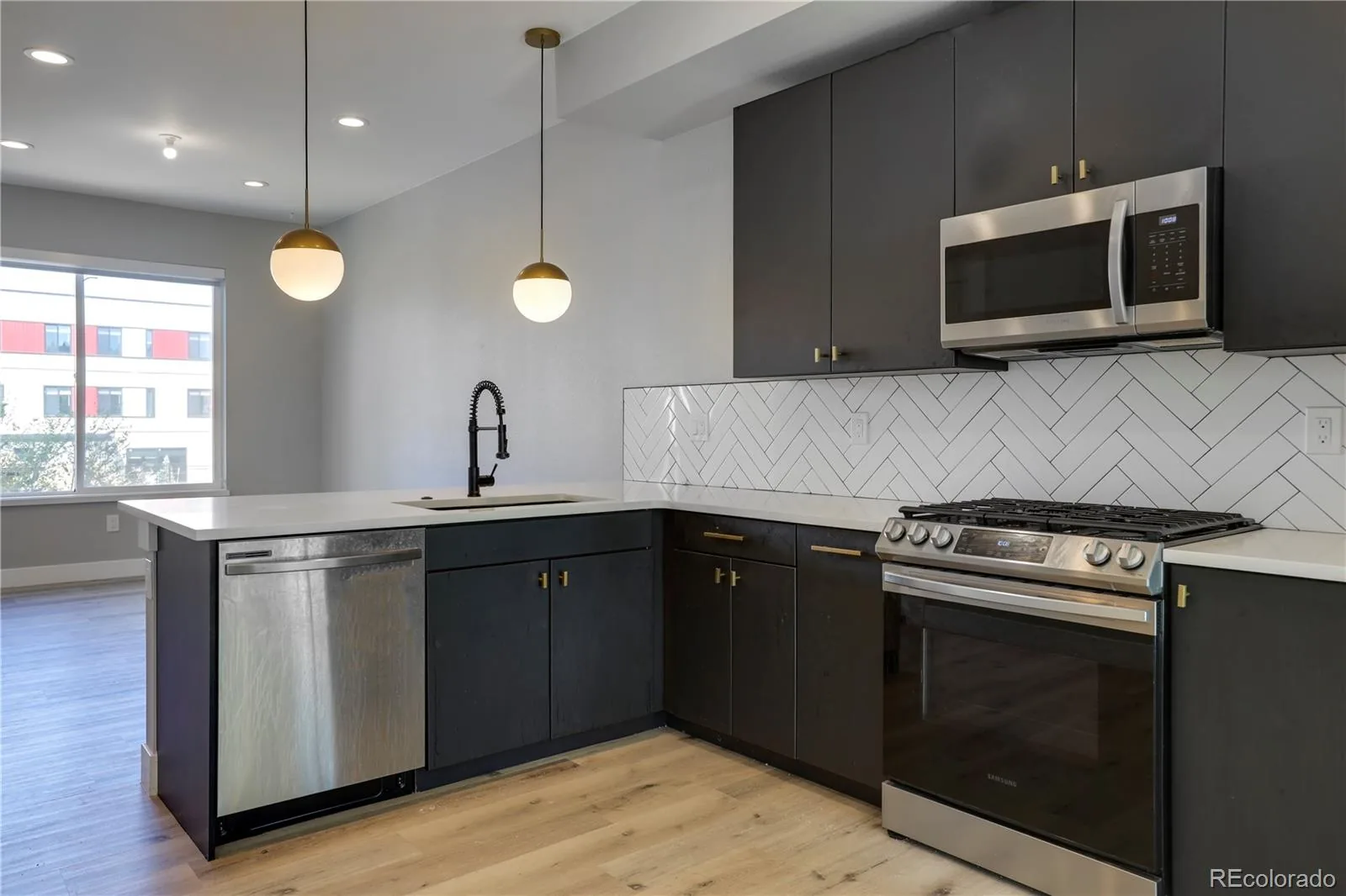 4925 W 10th Avenue #103 Denver CO 80204 | MLS #REC1760033 08282026230733 1600 1