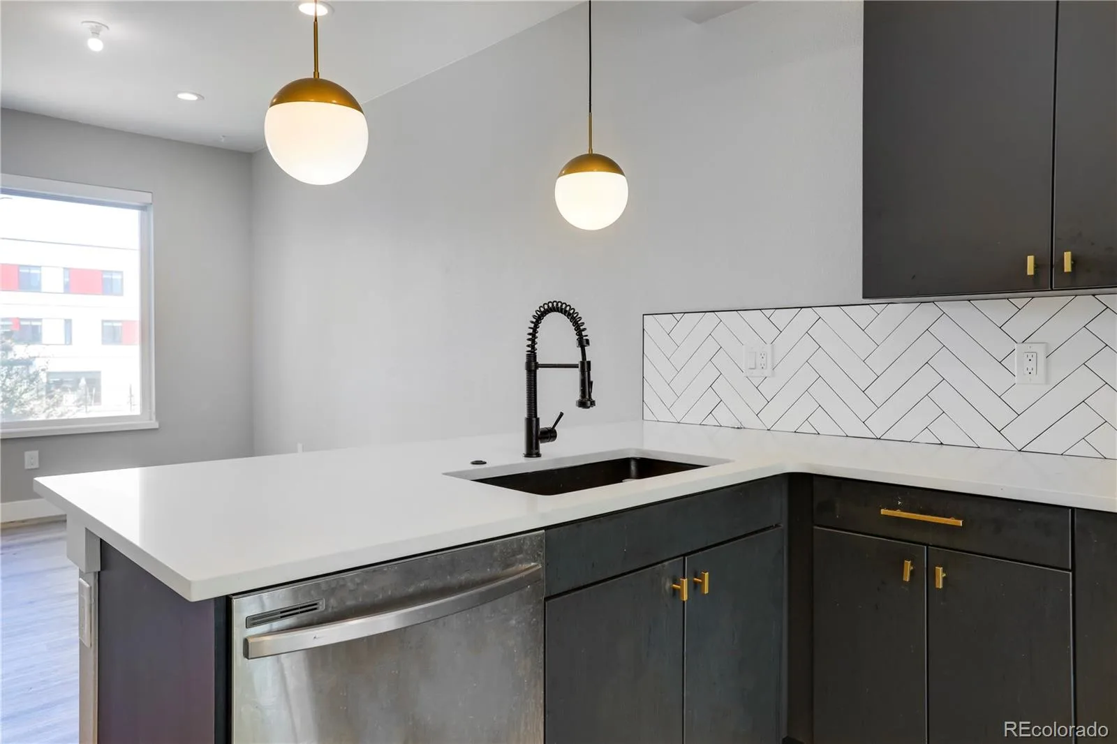 4925 W 10th Avenue #103 Denver CO 80204 | MLS #REC1760033 08282026230733 1600 17