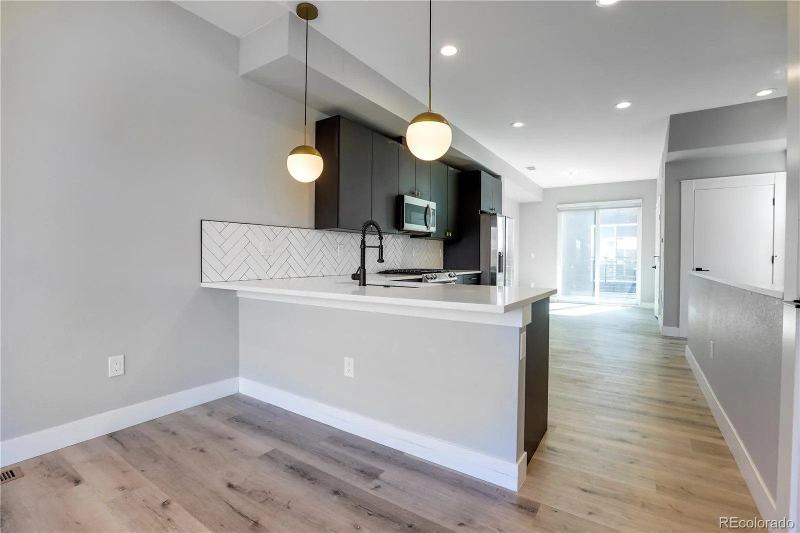 4925 W 10th Avenue #103 Denver CO 80204 | MLS #REC1760033 08282026230733 1600 21