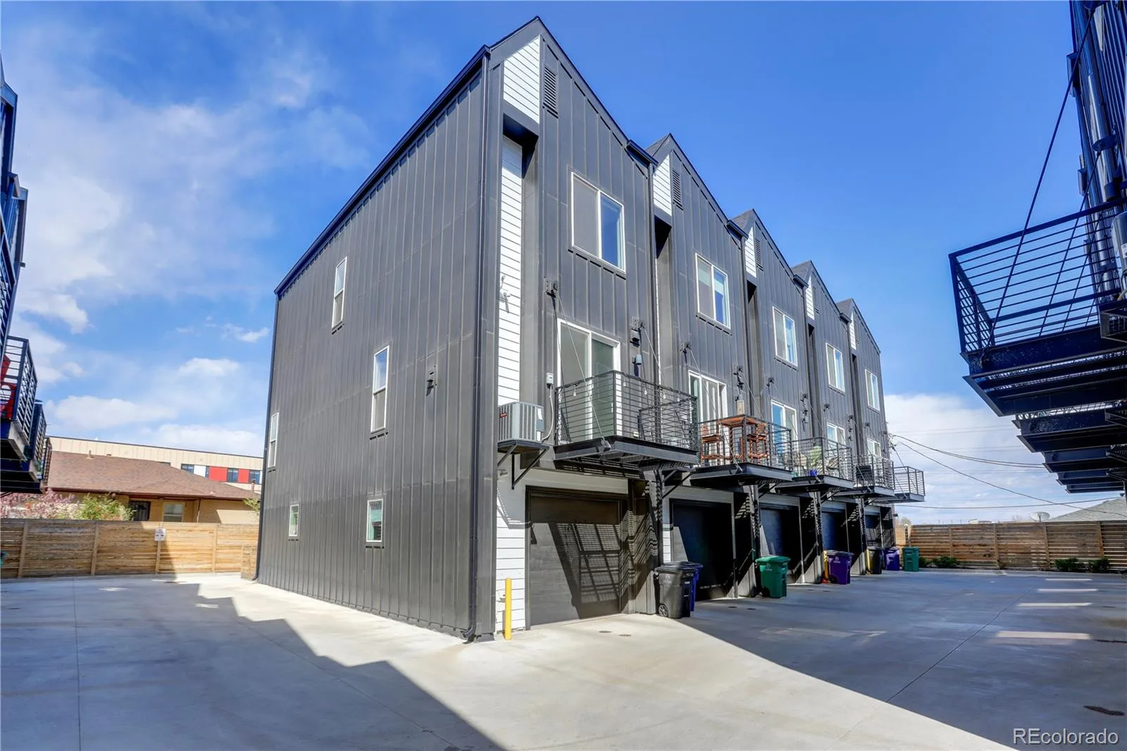4925 W 10th Avenue #103 Denver CO 80204 | MLS #REC1760033 08282026230733 1600 37