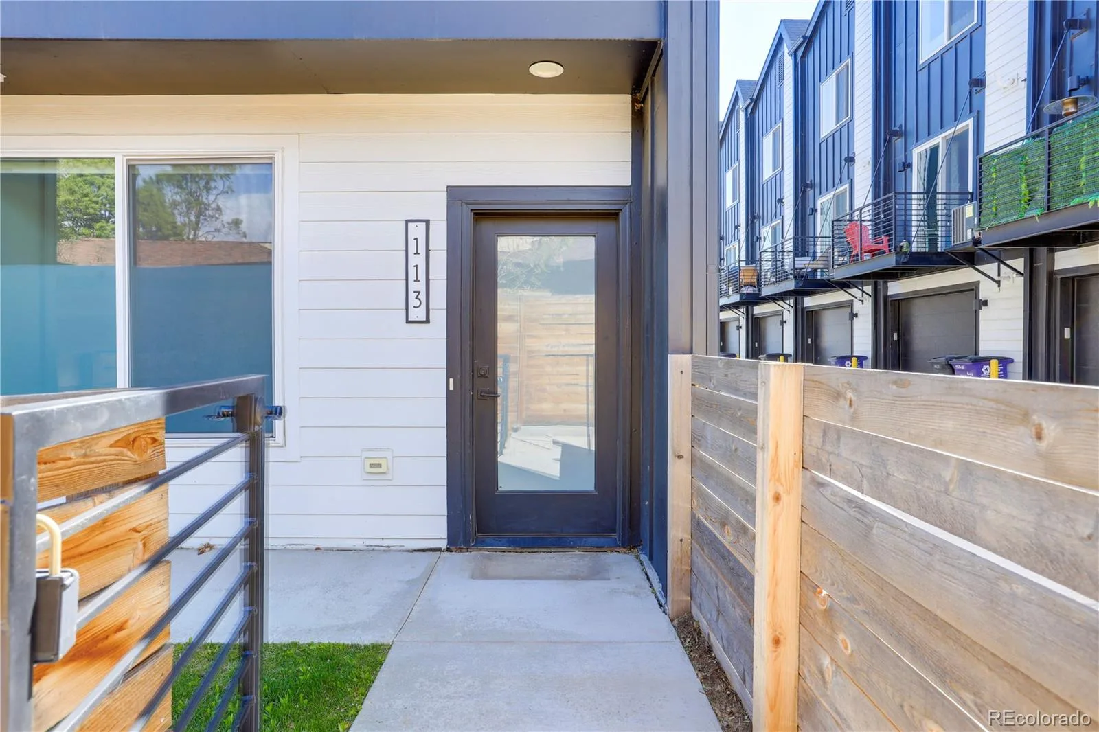 4925 W 10th Avenue #103 Denver CO 80204 | MLS #REC1760033 08282026230733 1600 40