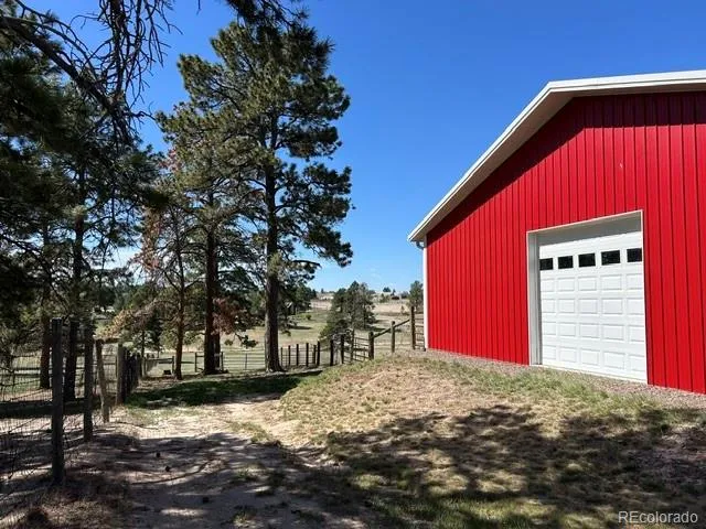 05212026005117 640 39