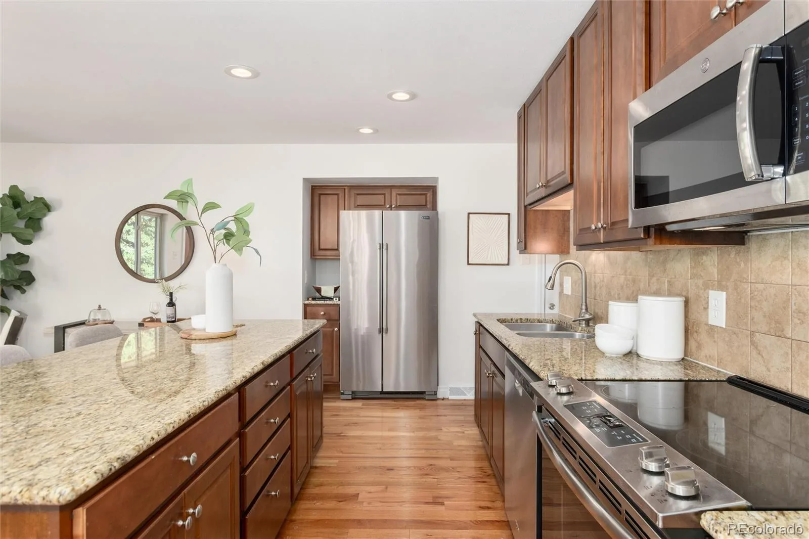 1471 S Welch Court Denver CO 80228 | MLS #REC1761420 09232026130800 1600 13