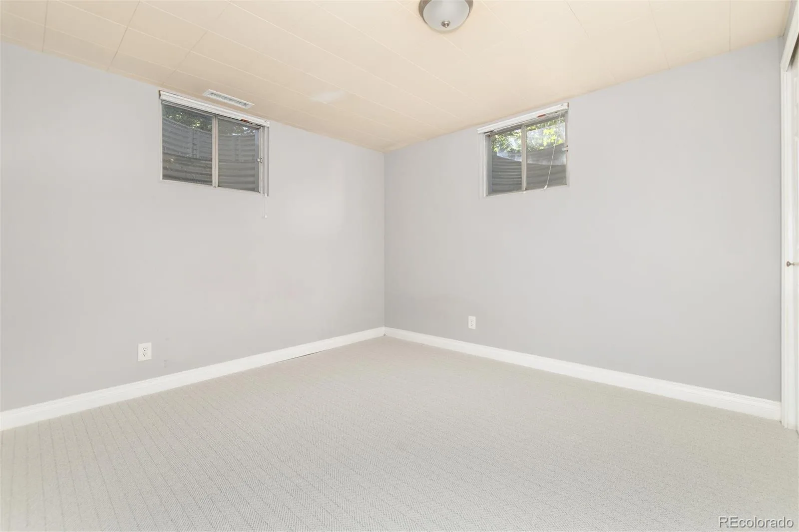 1471 S Welch Court Denver CO 80228 | MLS #REC1761420 09232026130800 1600 26