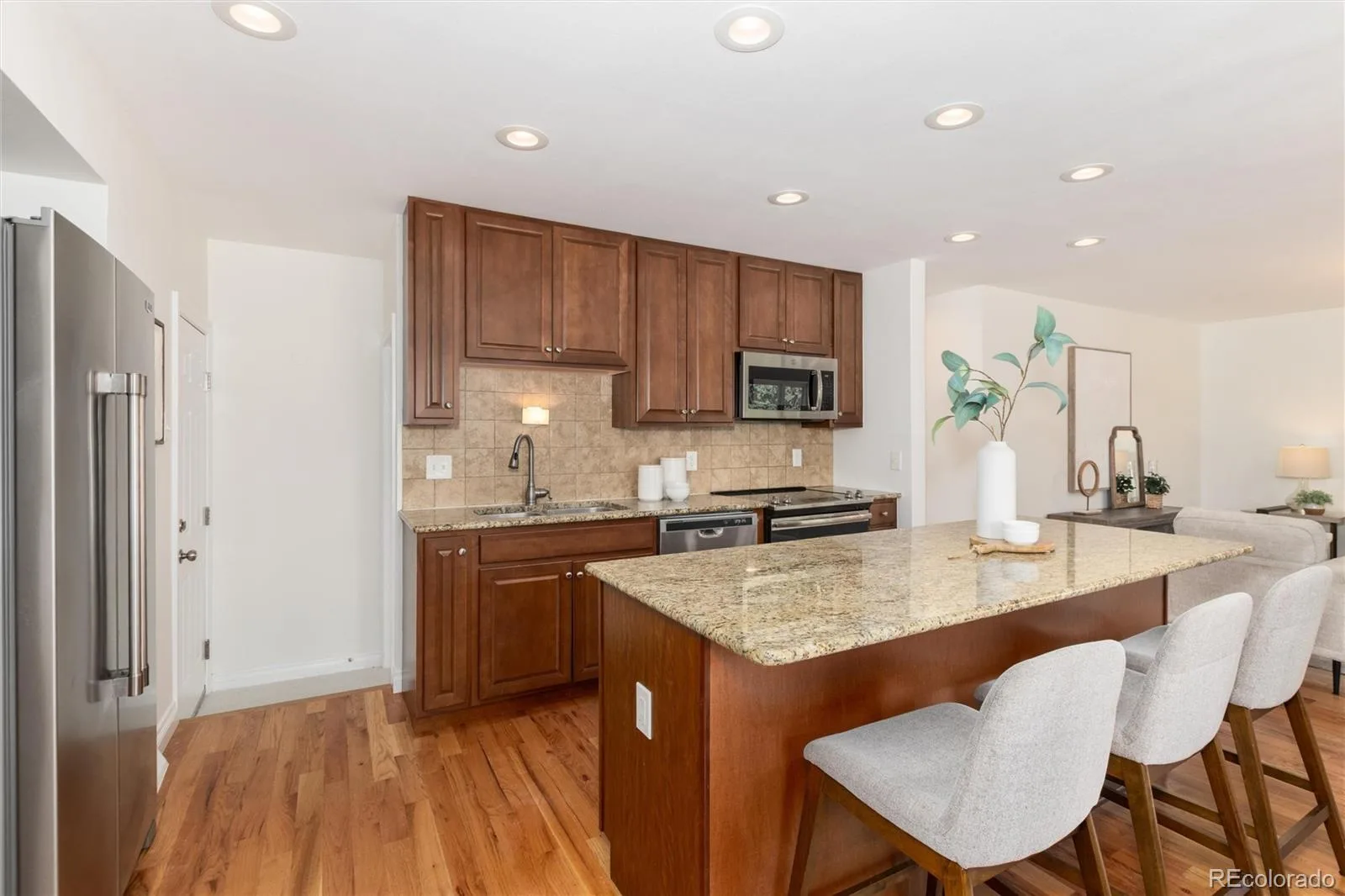 1471 S Welch Court Denver CO 80228 | MLS #REC1761420 09232026130800 1600 9