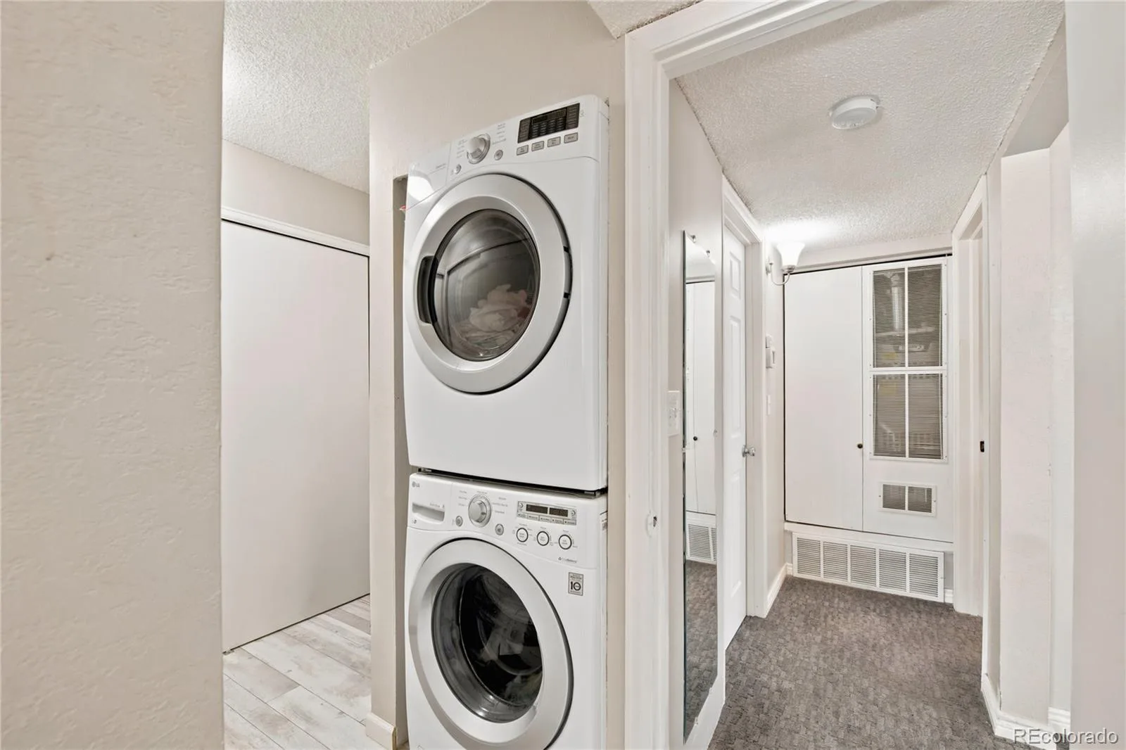5735 W Atlantic Place #101 Lakewood CO 80227 | MLS #REC1761484 06302026061231 1600 11