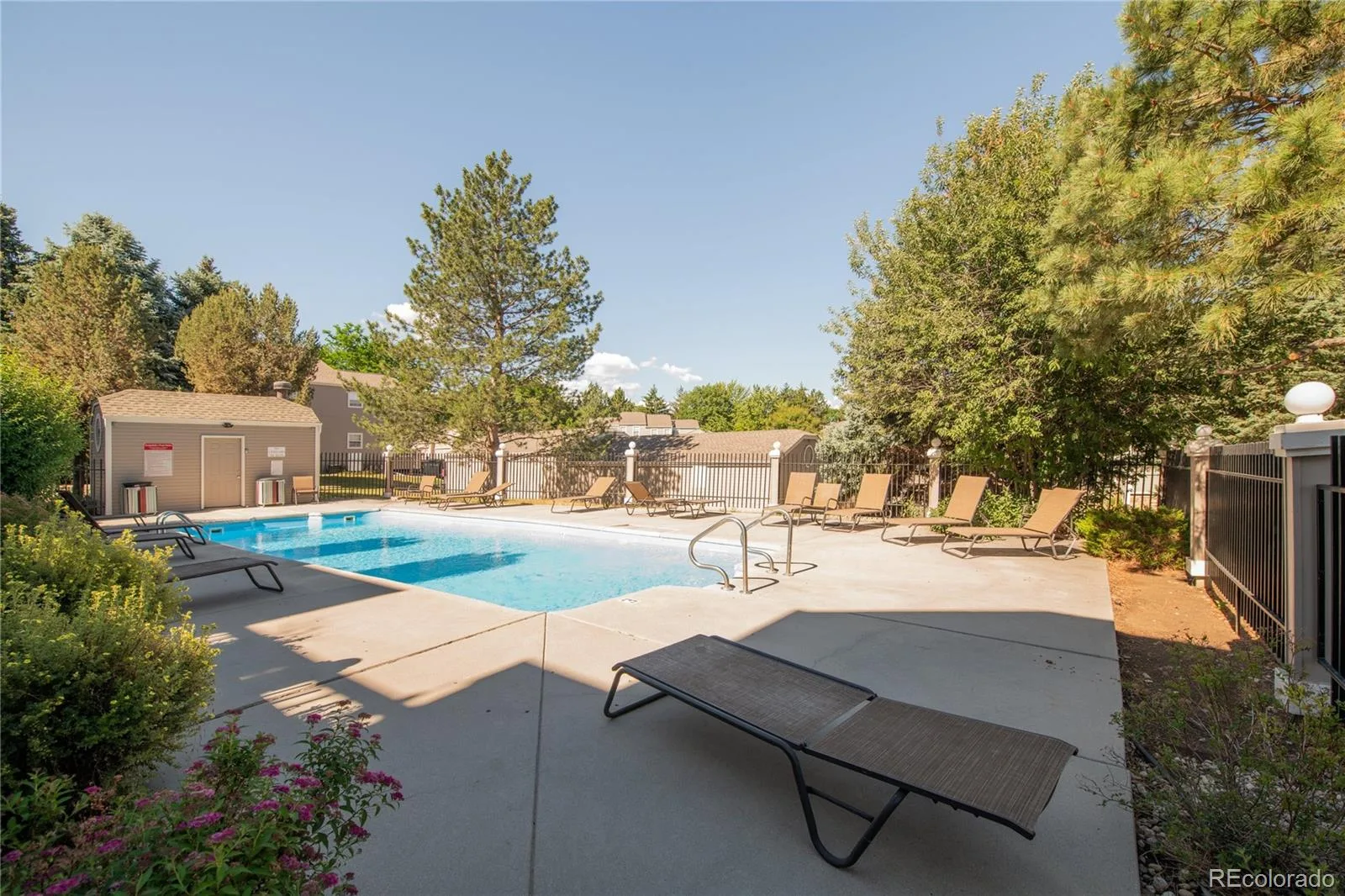 5735 W Atlantic Place #101 Lakewood CO 80227 | MLS #REC1761484 06302026061231 1600 21