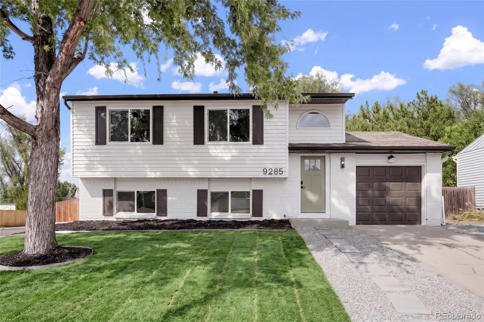 9285 W Wagon Trail Drive Littleton CO 80123 | MLS #REC1761796 08142026202421 1600 34